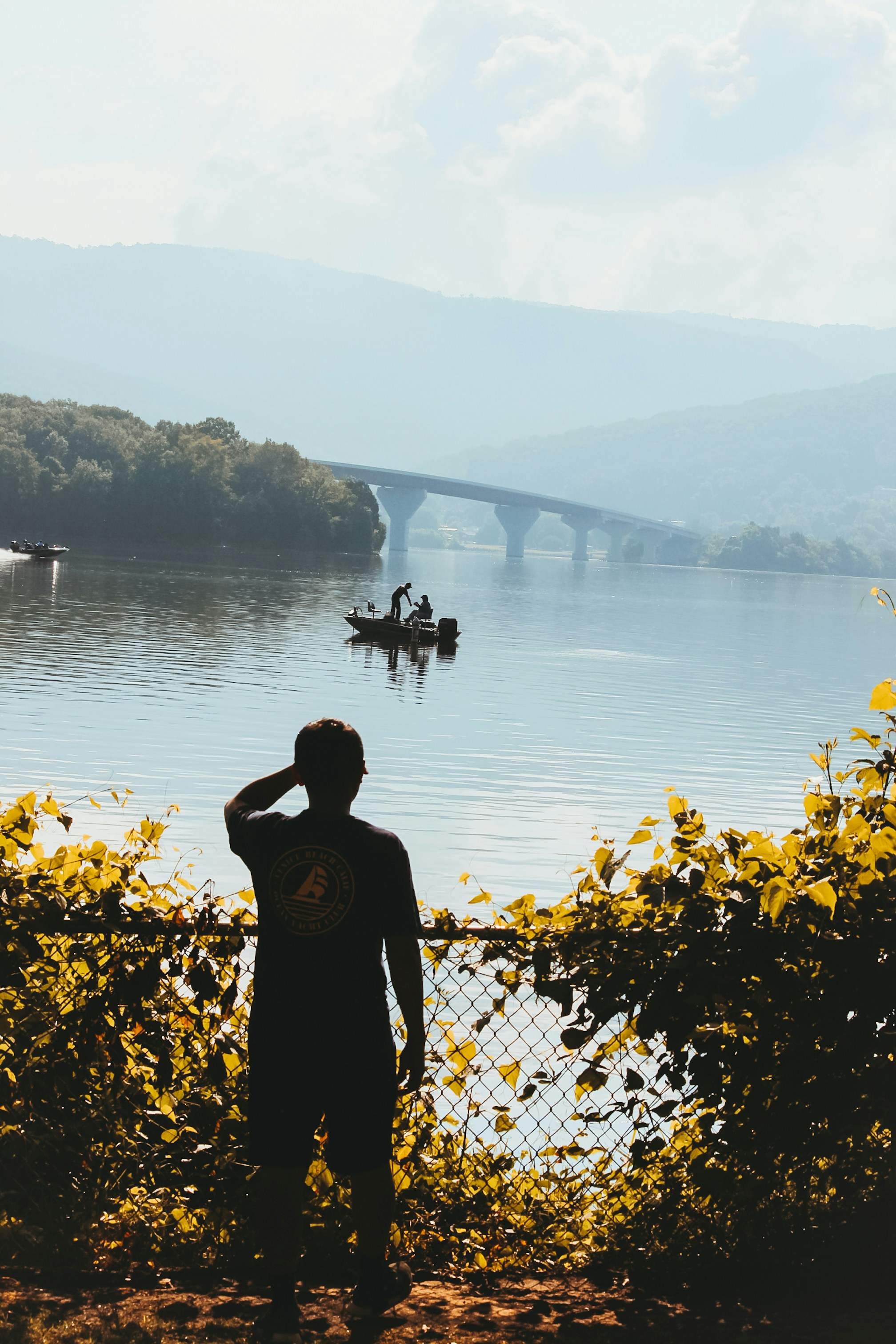 Photo by californong