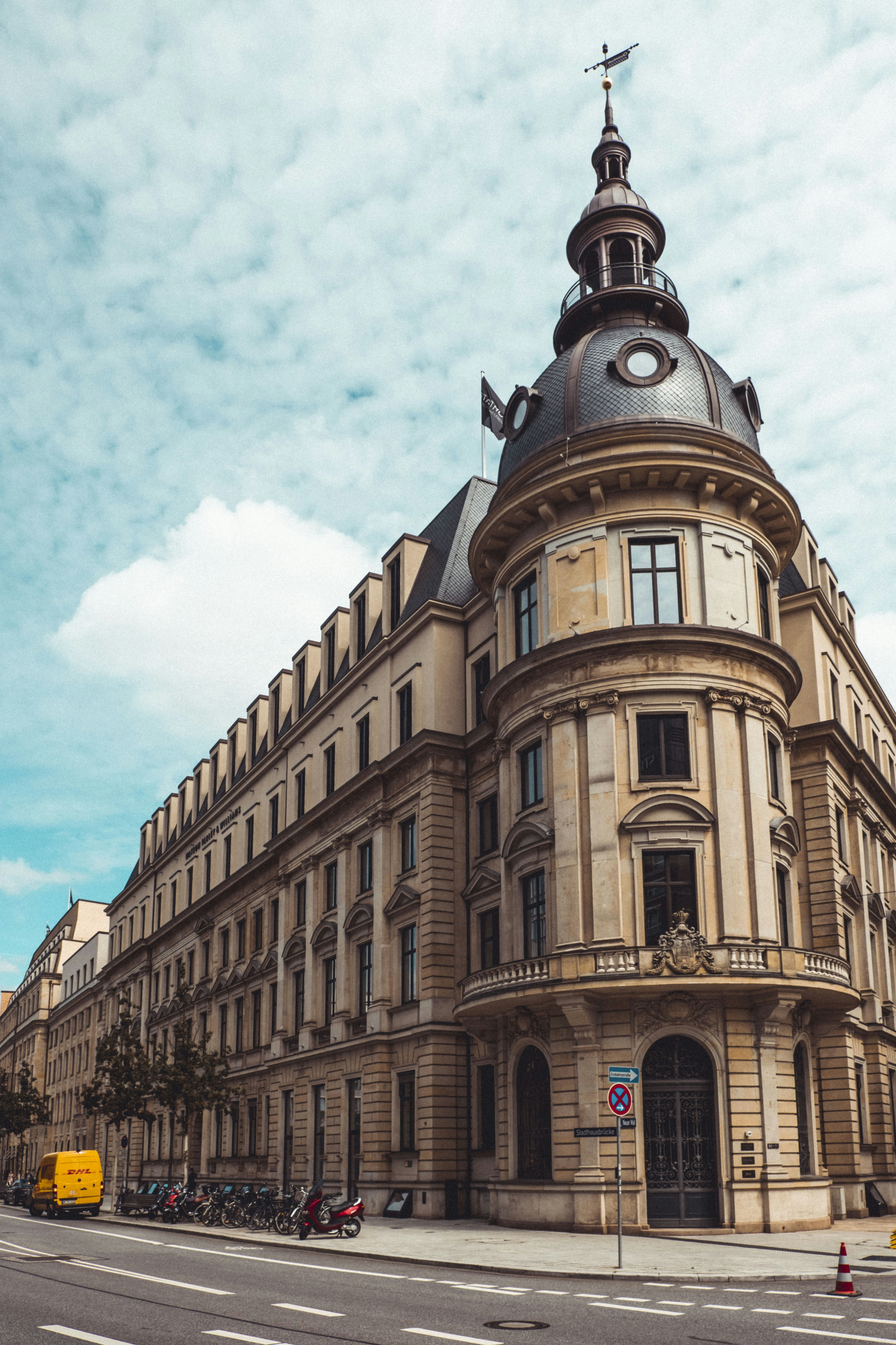 Photo by moritz_photography