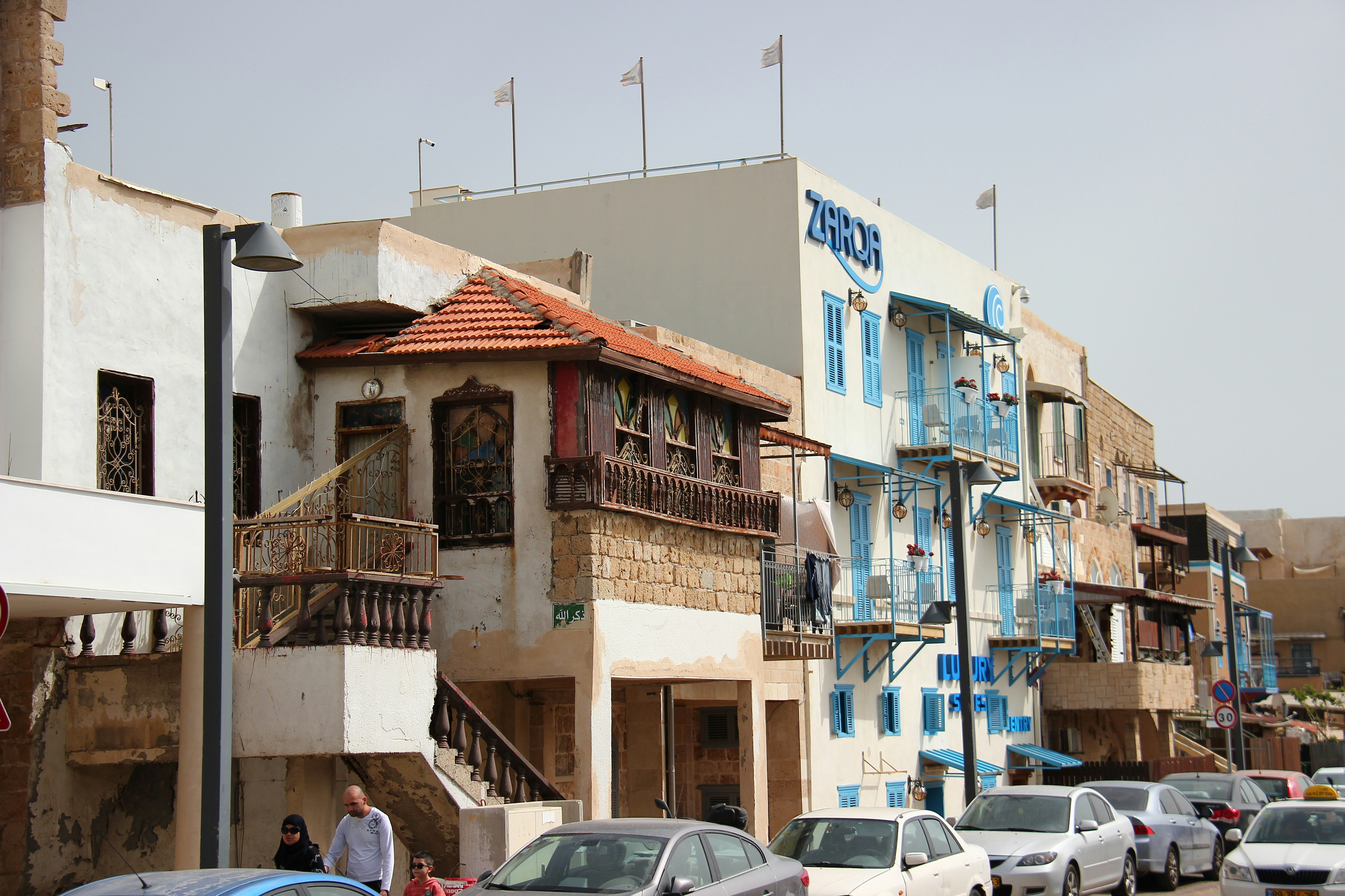 Photo by shalevcohen