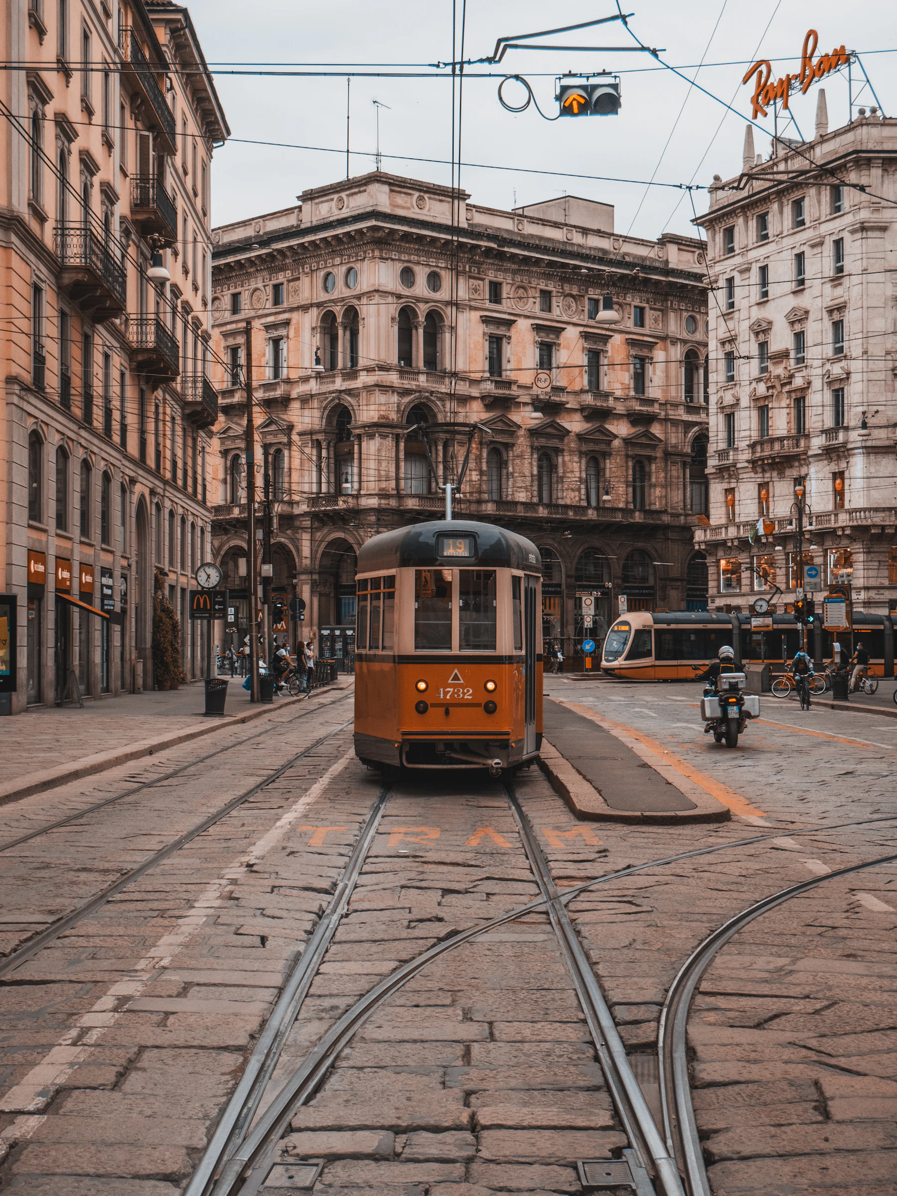 Milan — Let's Talk