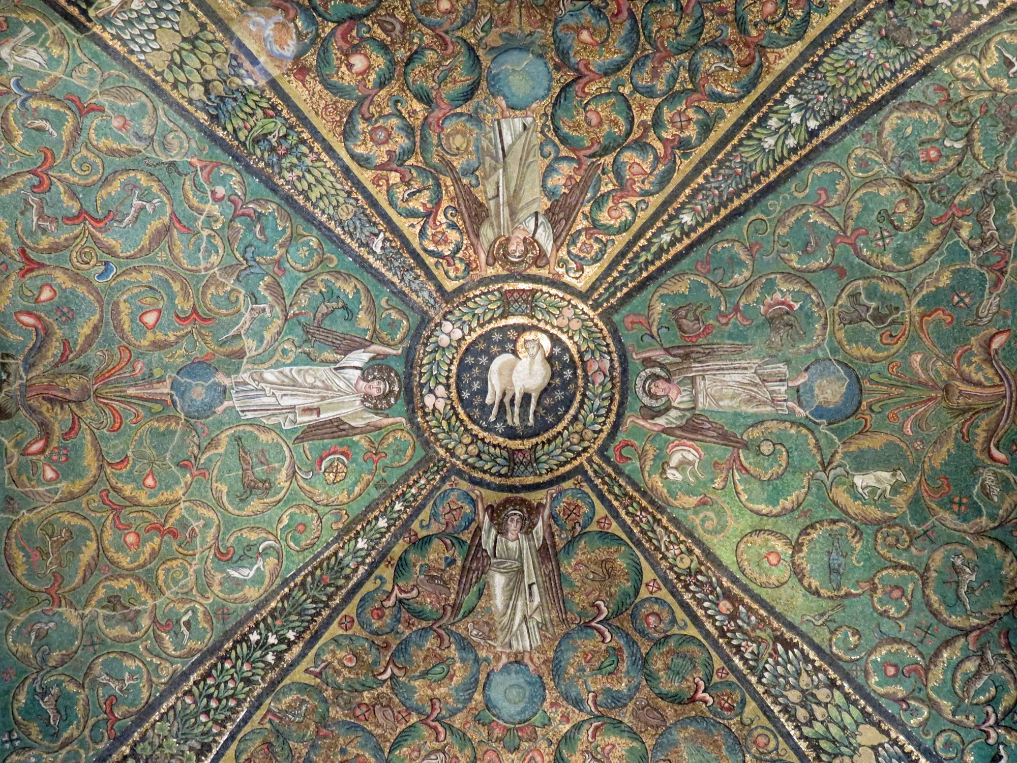 Exploring Ravenna's Local Cuisine: Dishes, Restaurants & Recipes