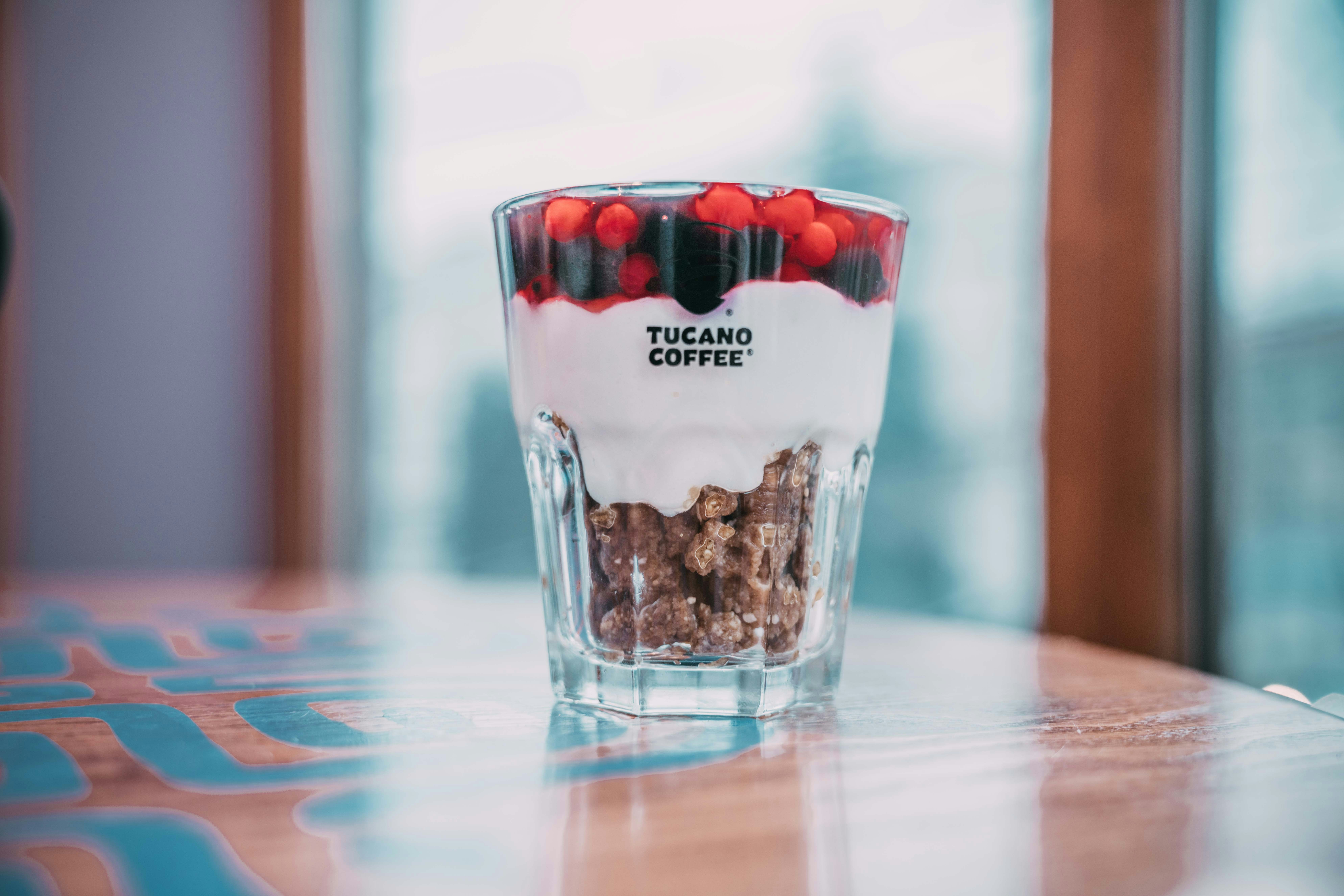 Raspberry Yogurt Parfait