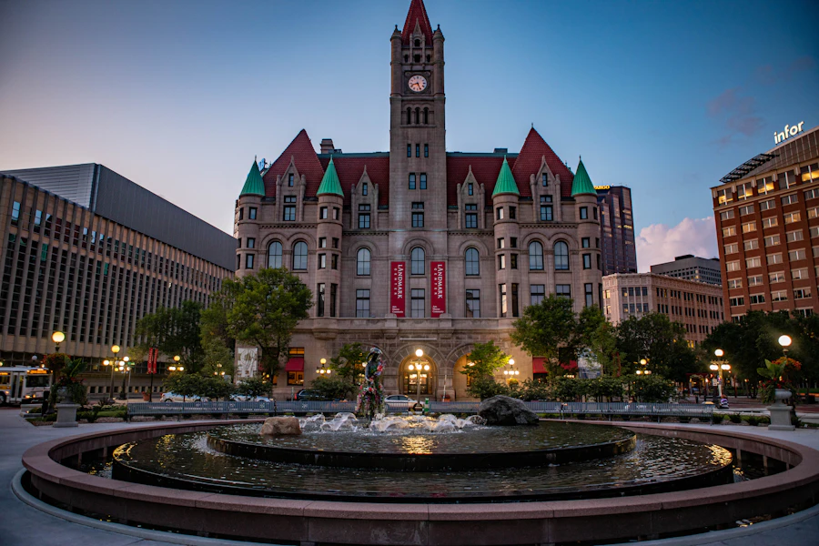 Historic architecture in Saint Paul