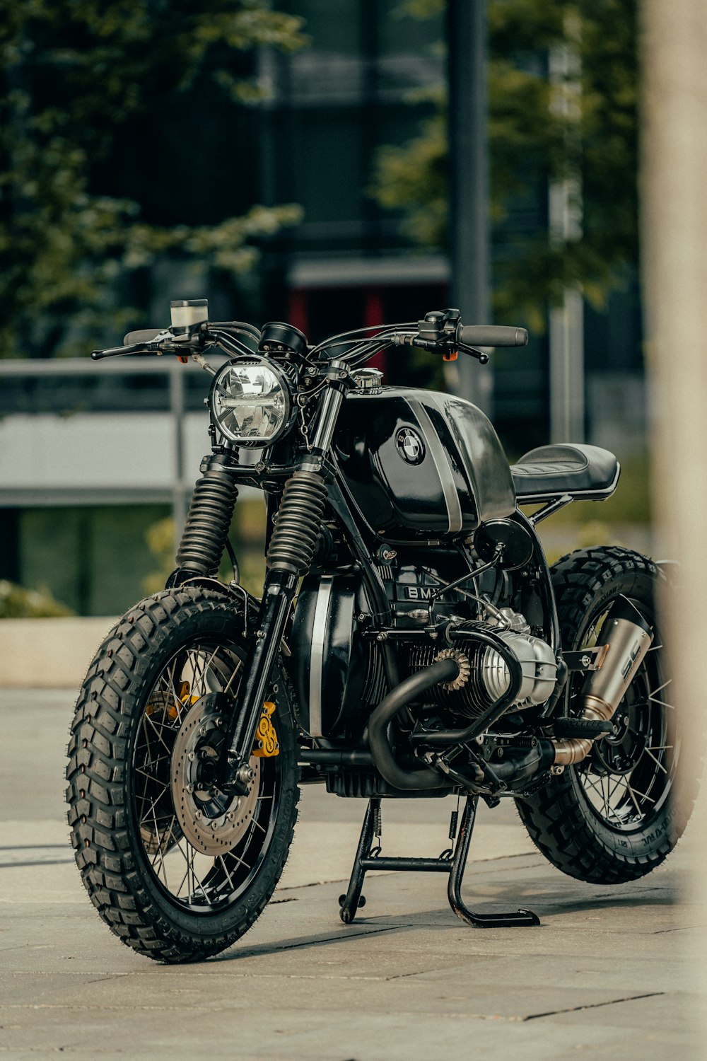 black and silver cruiser motorcycle