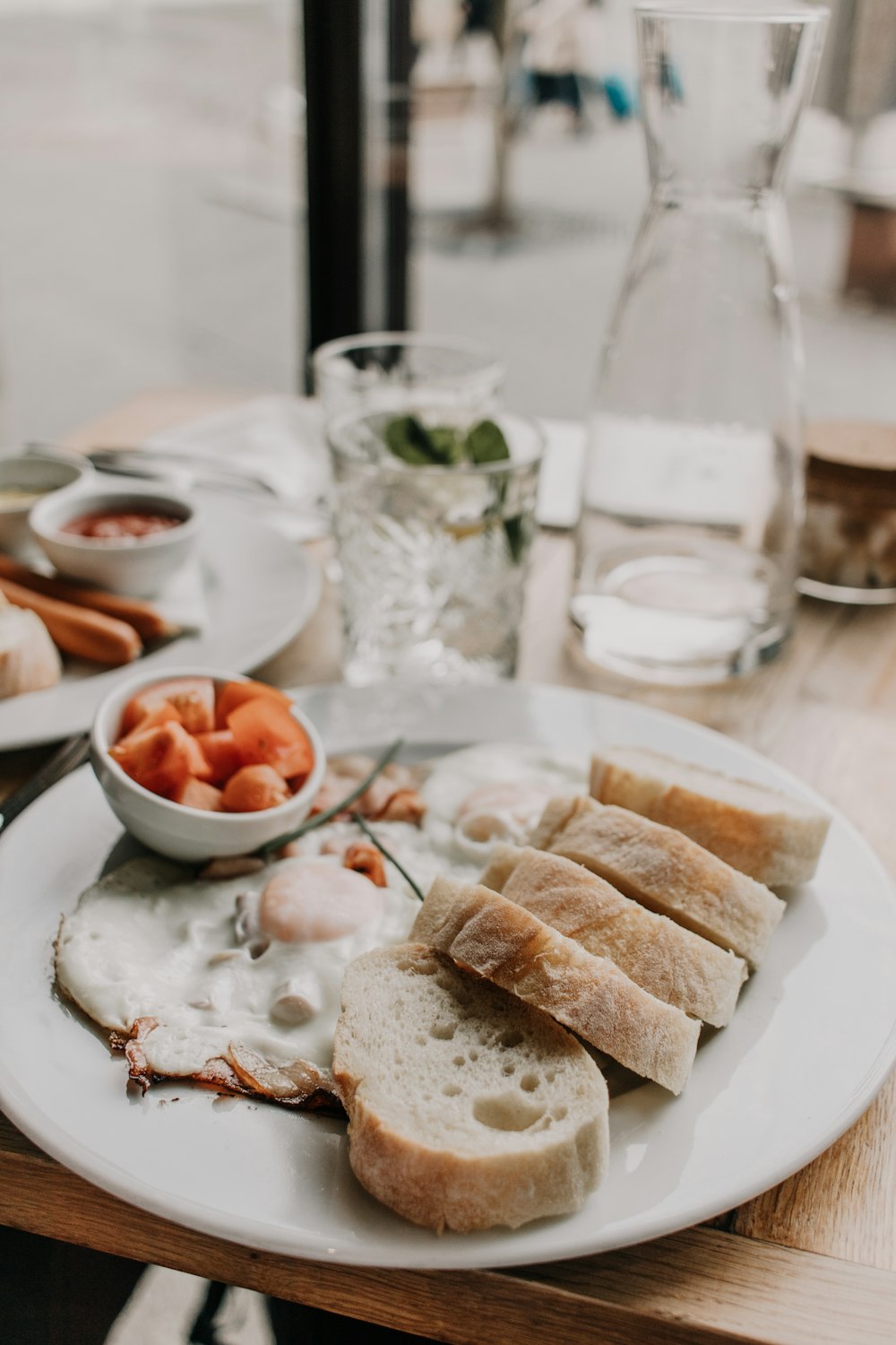 sliced bread on white ceramic plate