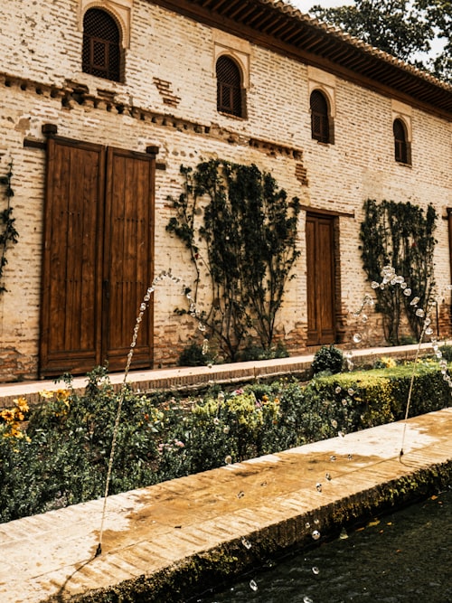 Generalife gardens and fountains