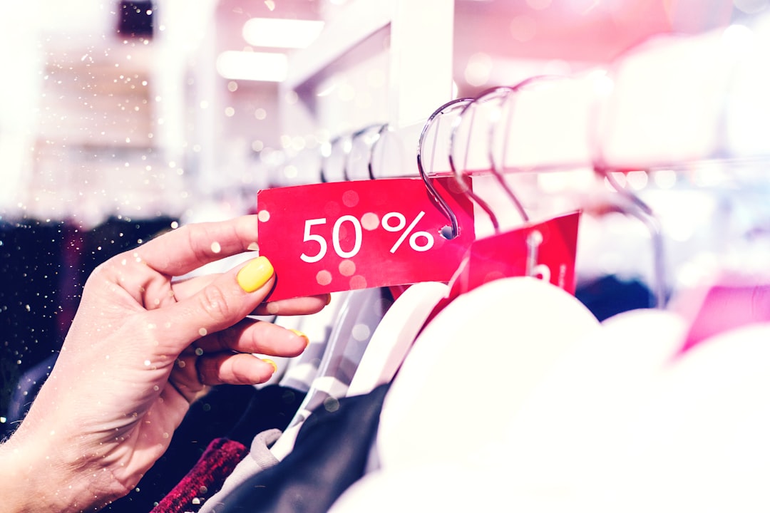 Price to Earning: Undervalue atau Overvalue?  