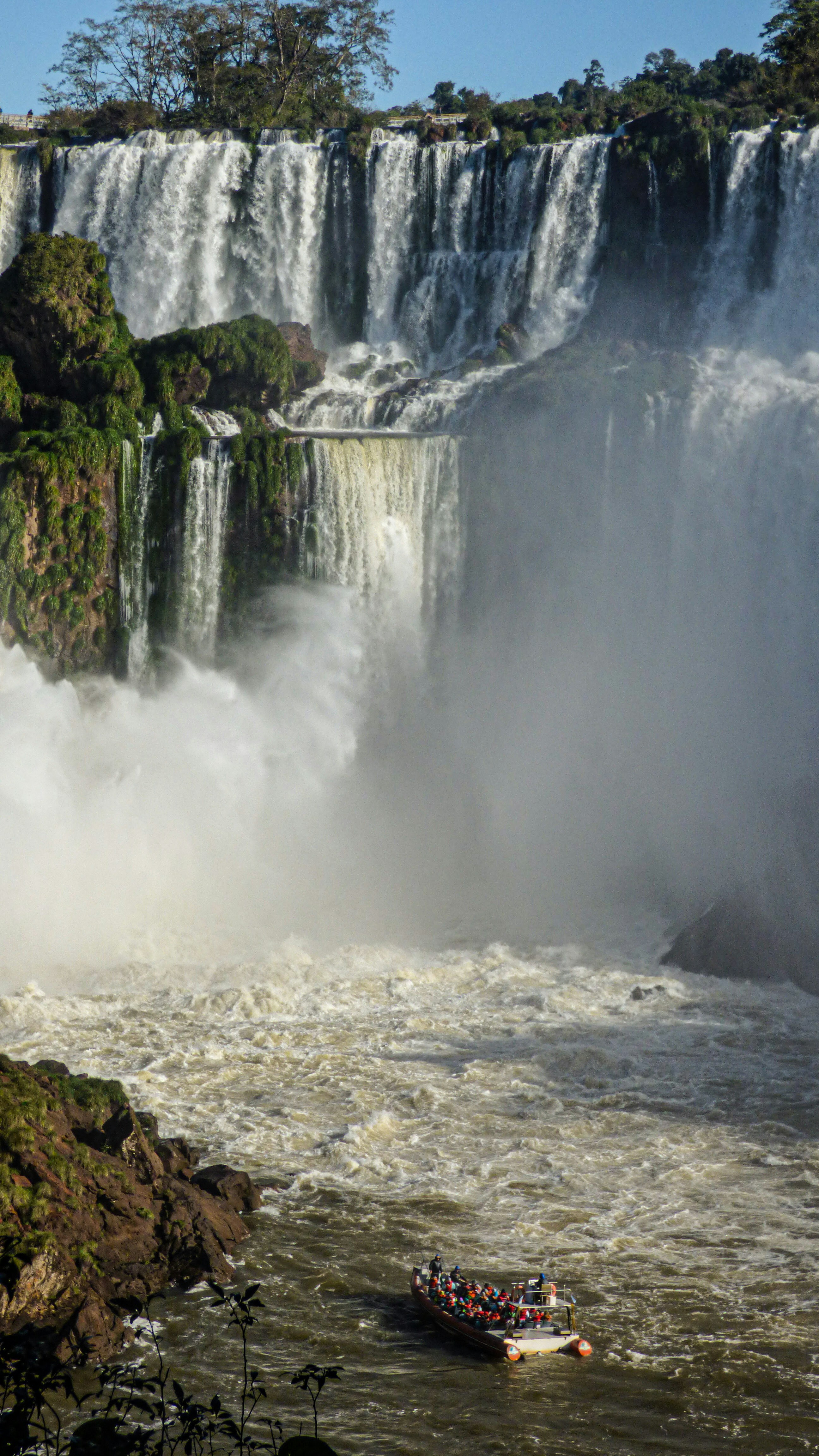 Photo by federicofaccipieri