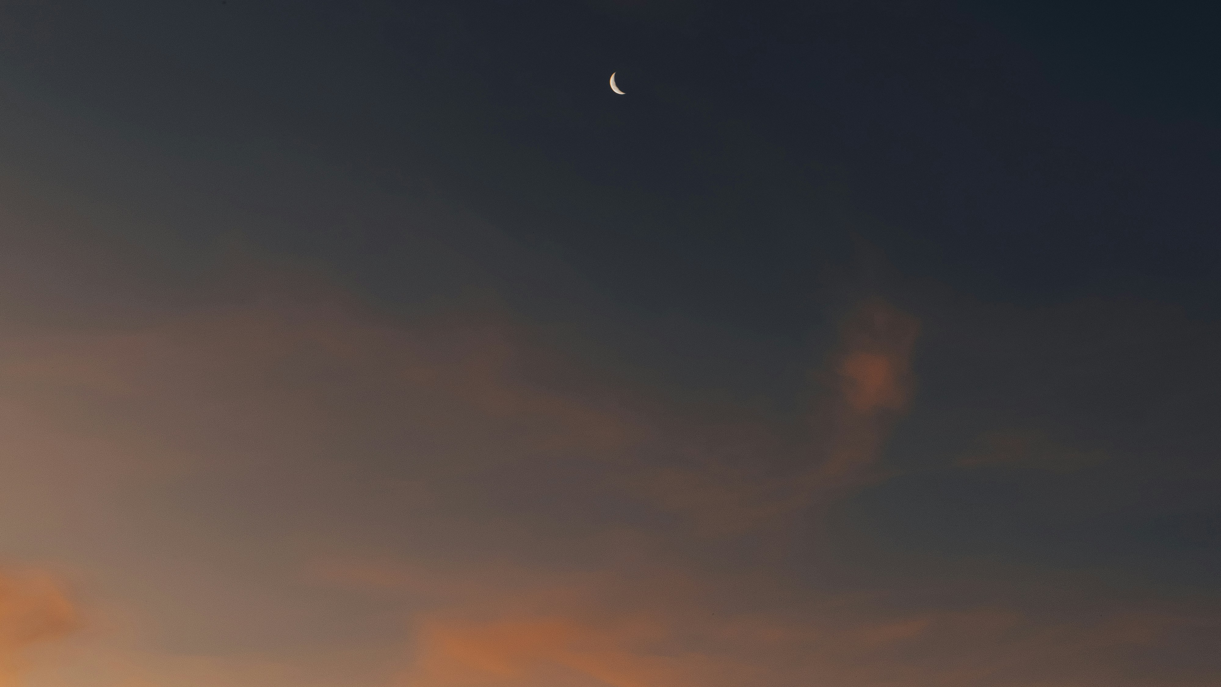 Photo by gasparzaldo