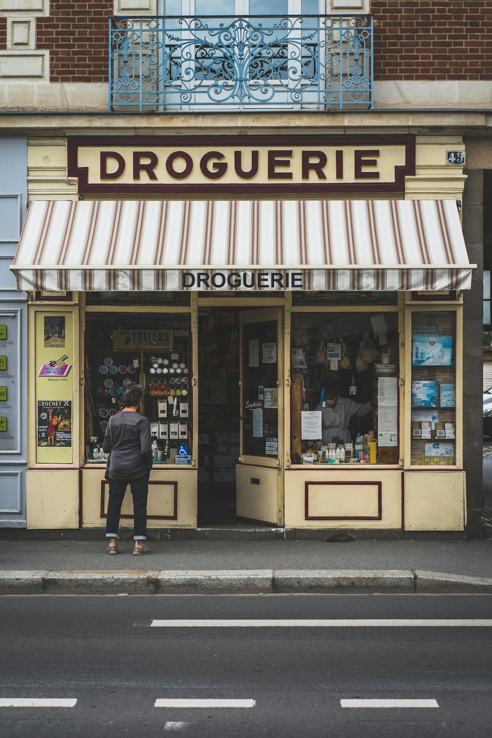 brown and white wooden store