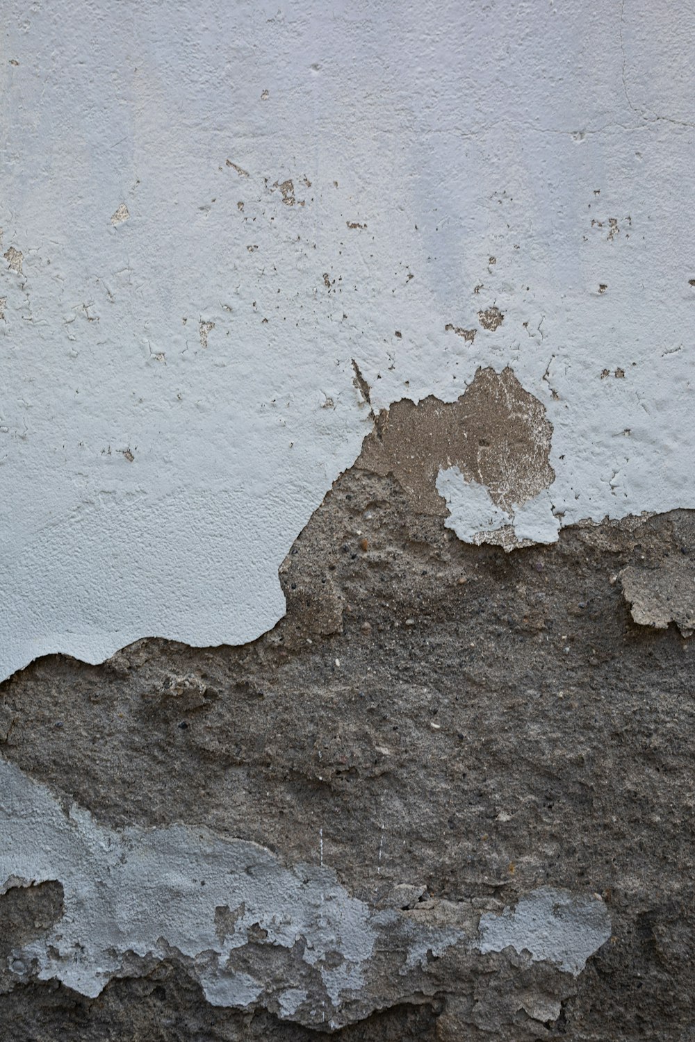 brown and white concrete wall