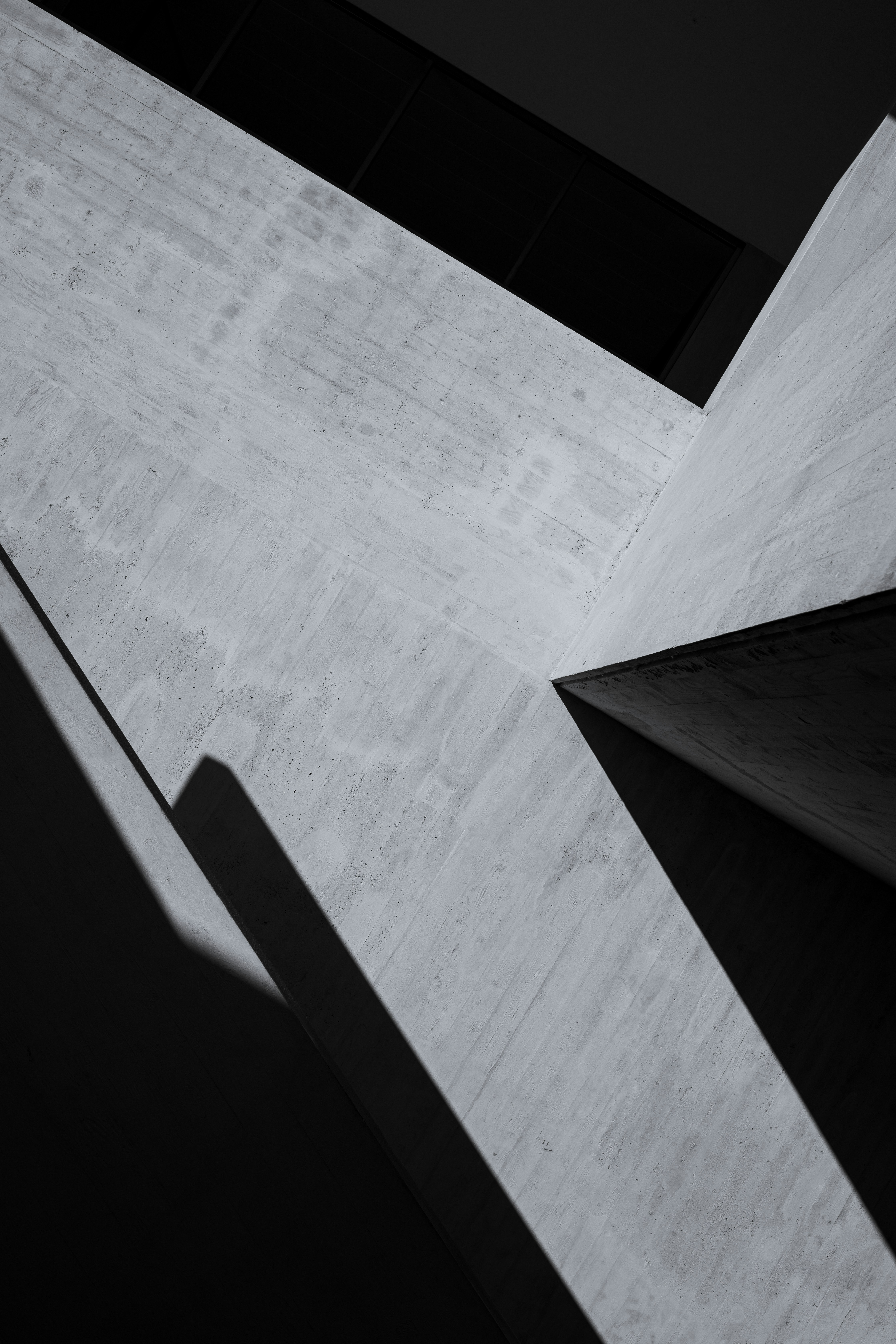 Contacto, hormigon pulido marbella