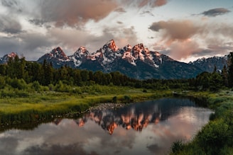 Grand Teton National Park in Wyoming at sunset at Schwabacher landing