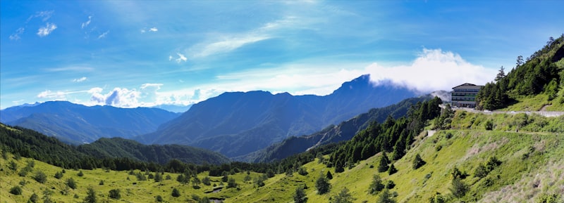 Qiandao Lake central area islands panoramic view