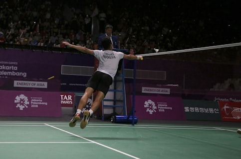 【2026年最新】部活・練習用ナイロンシャトルの選び方とおすすめ4選