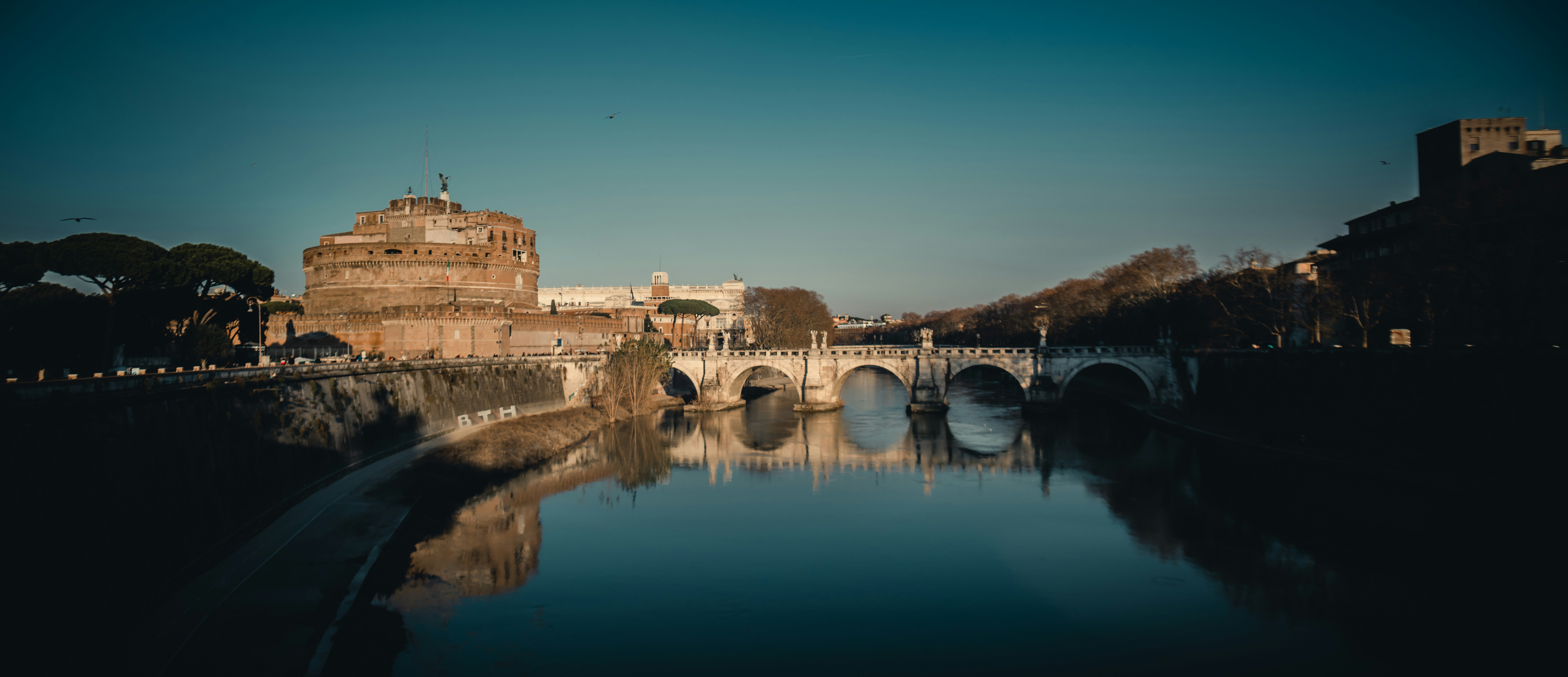 Photo by faustogarmen