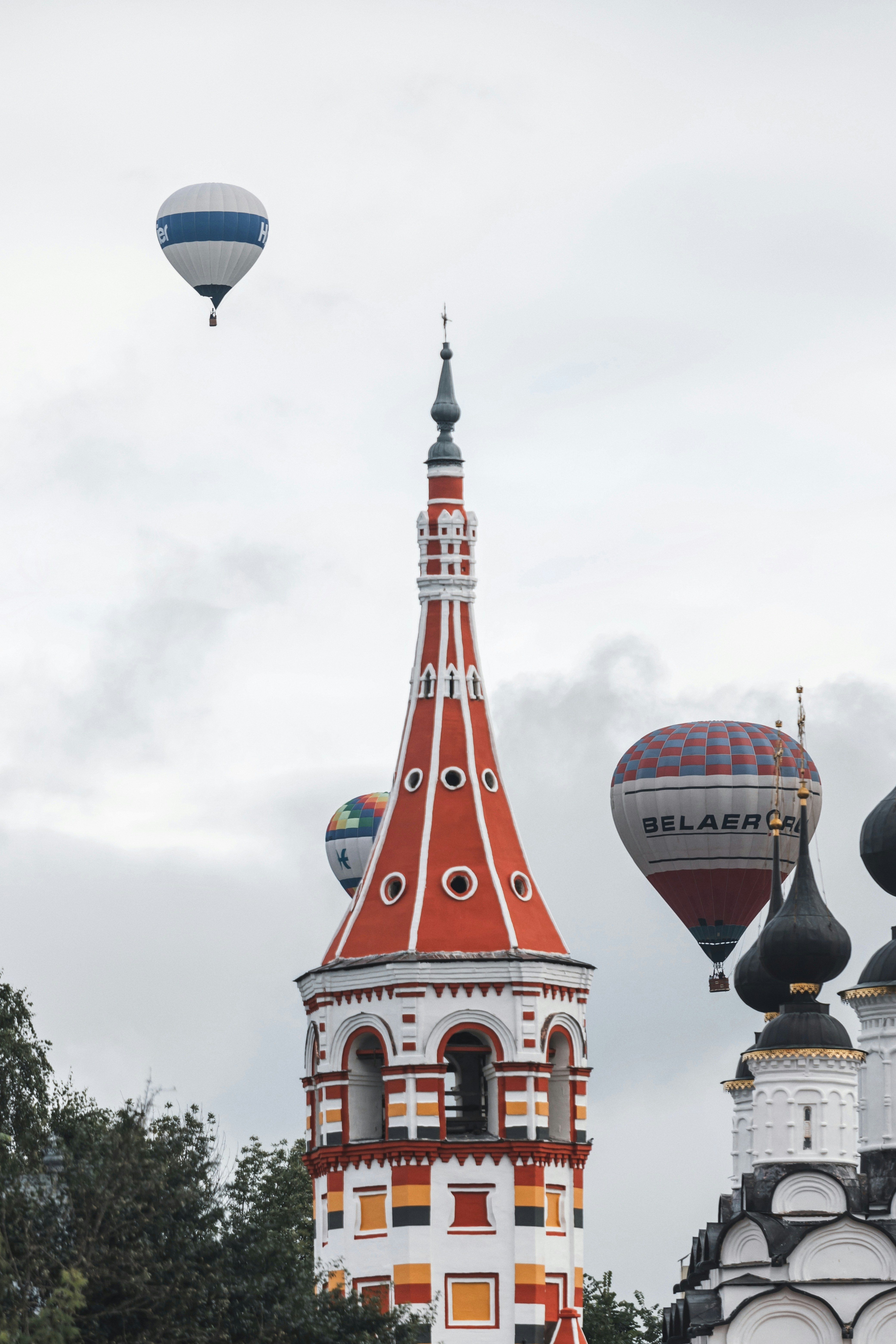 church balloons