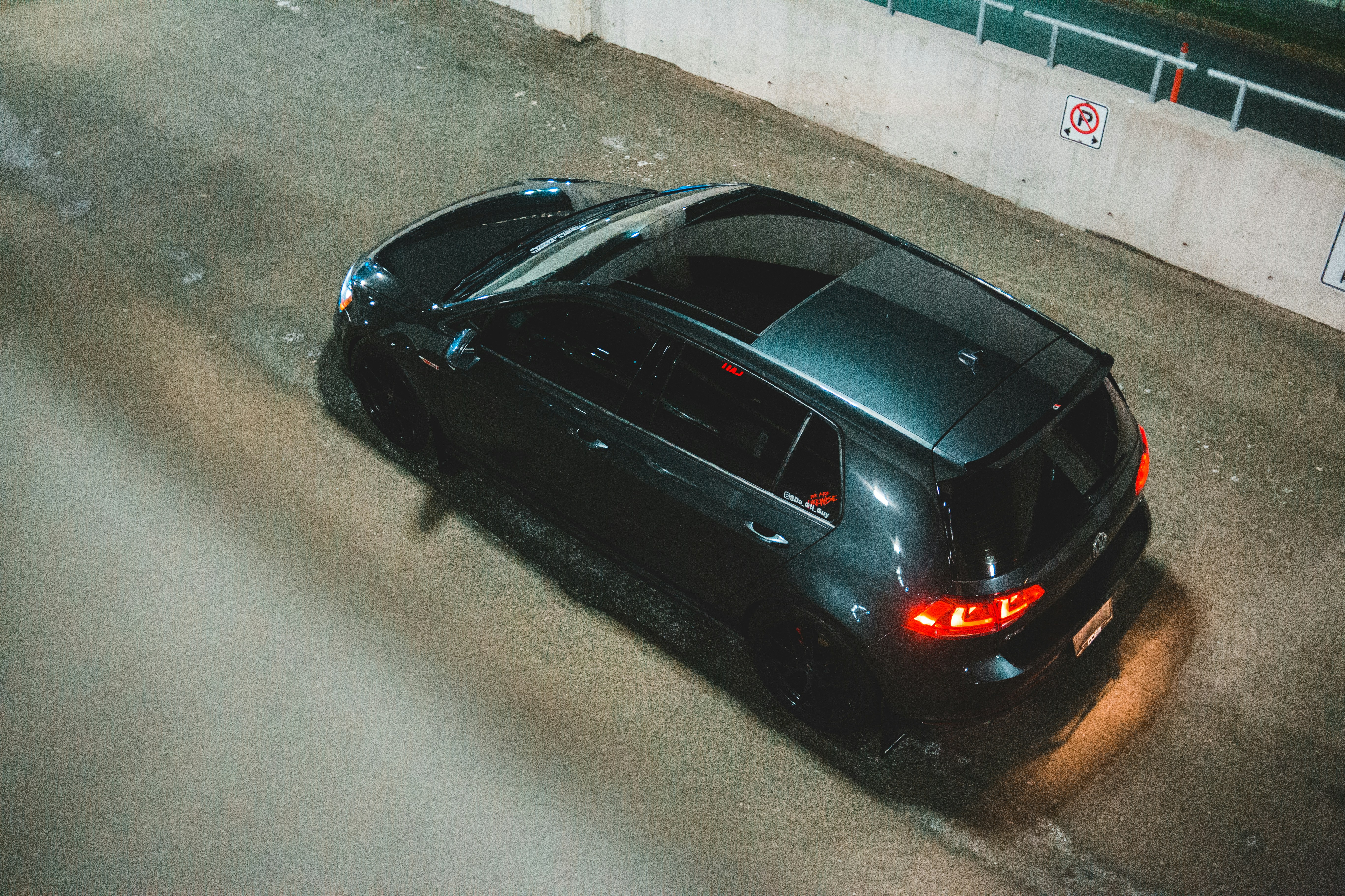 Photo by introspectivedsgn