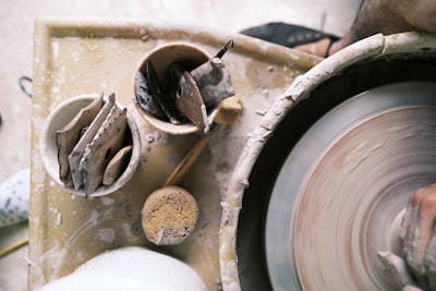 brown and gray metal tool ceramic zoom background