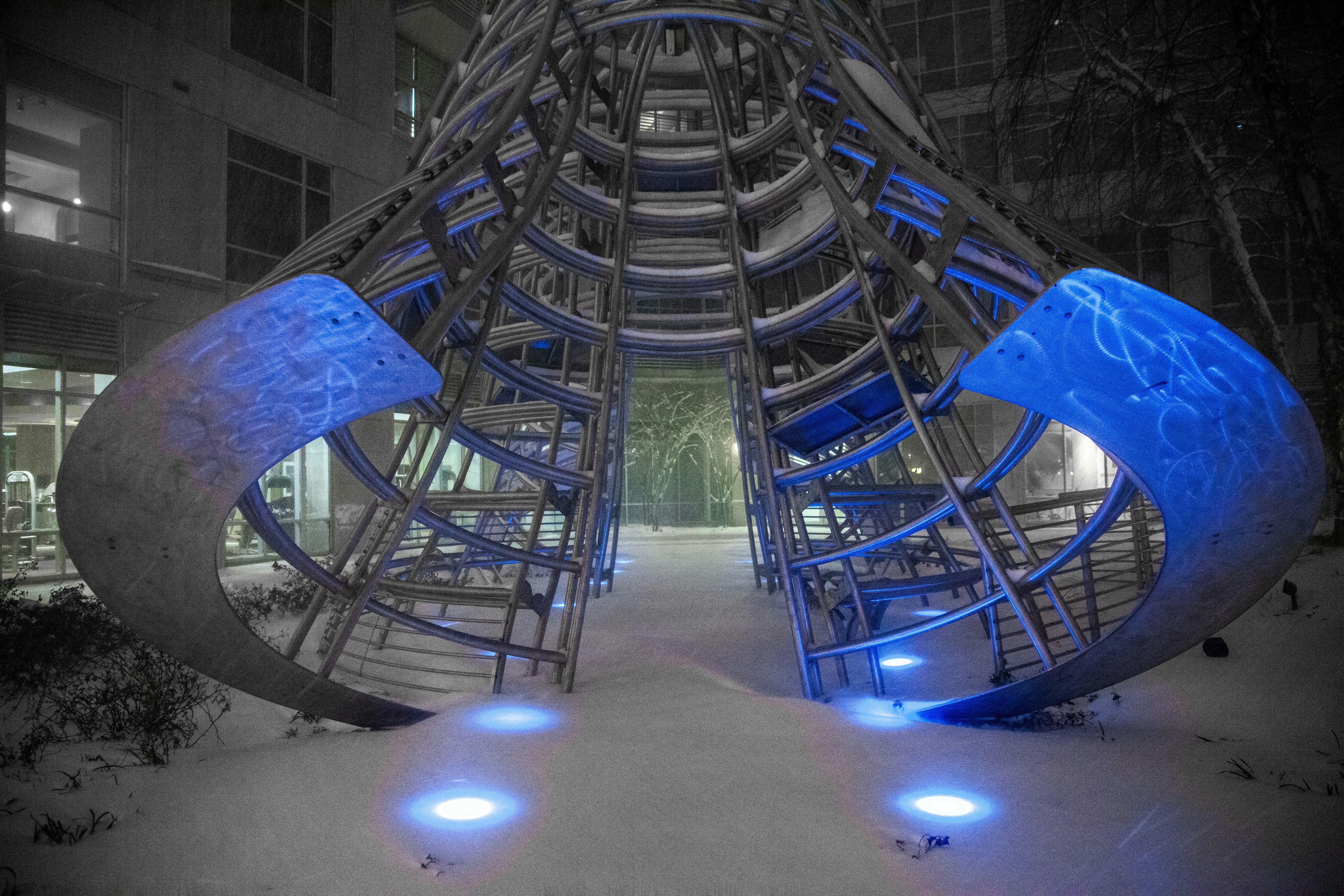 Holographic data sculpture
