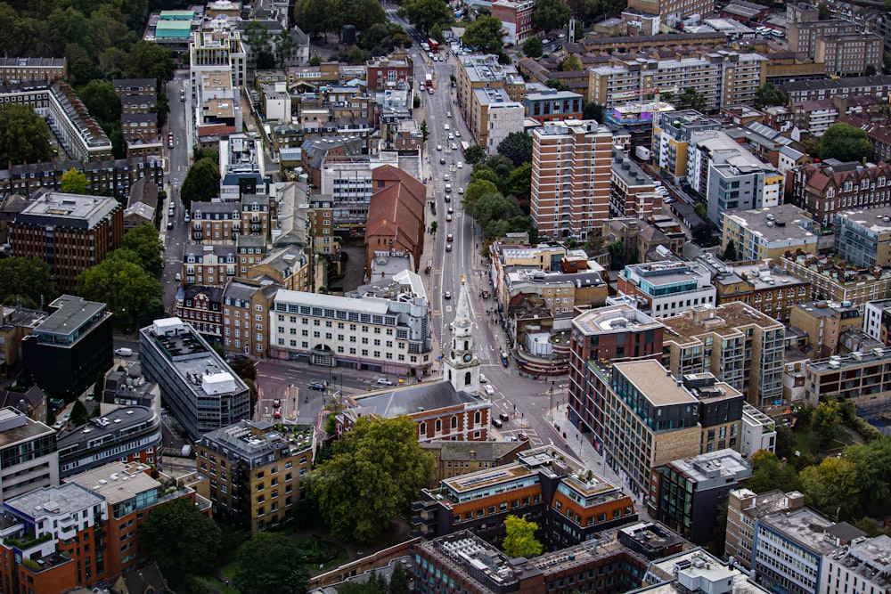 Vista aérea de los edificios de la ciudad durante el día