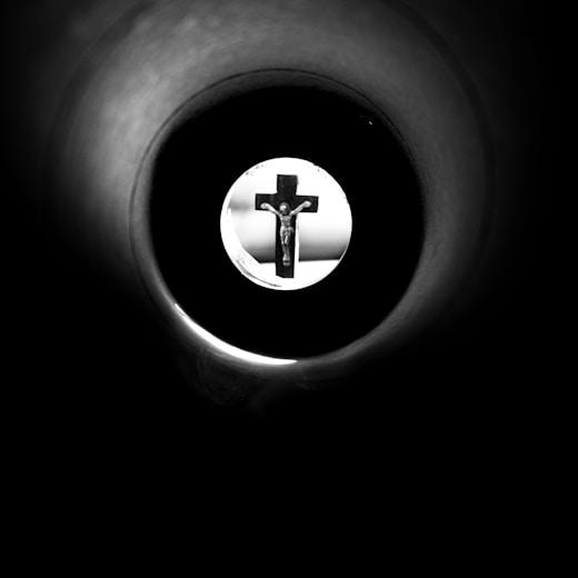 black and white b logo