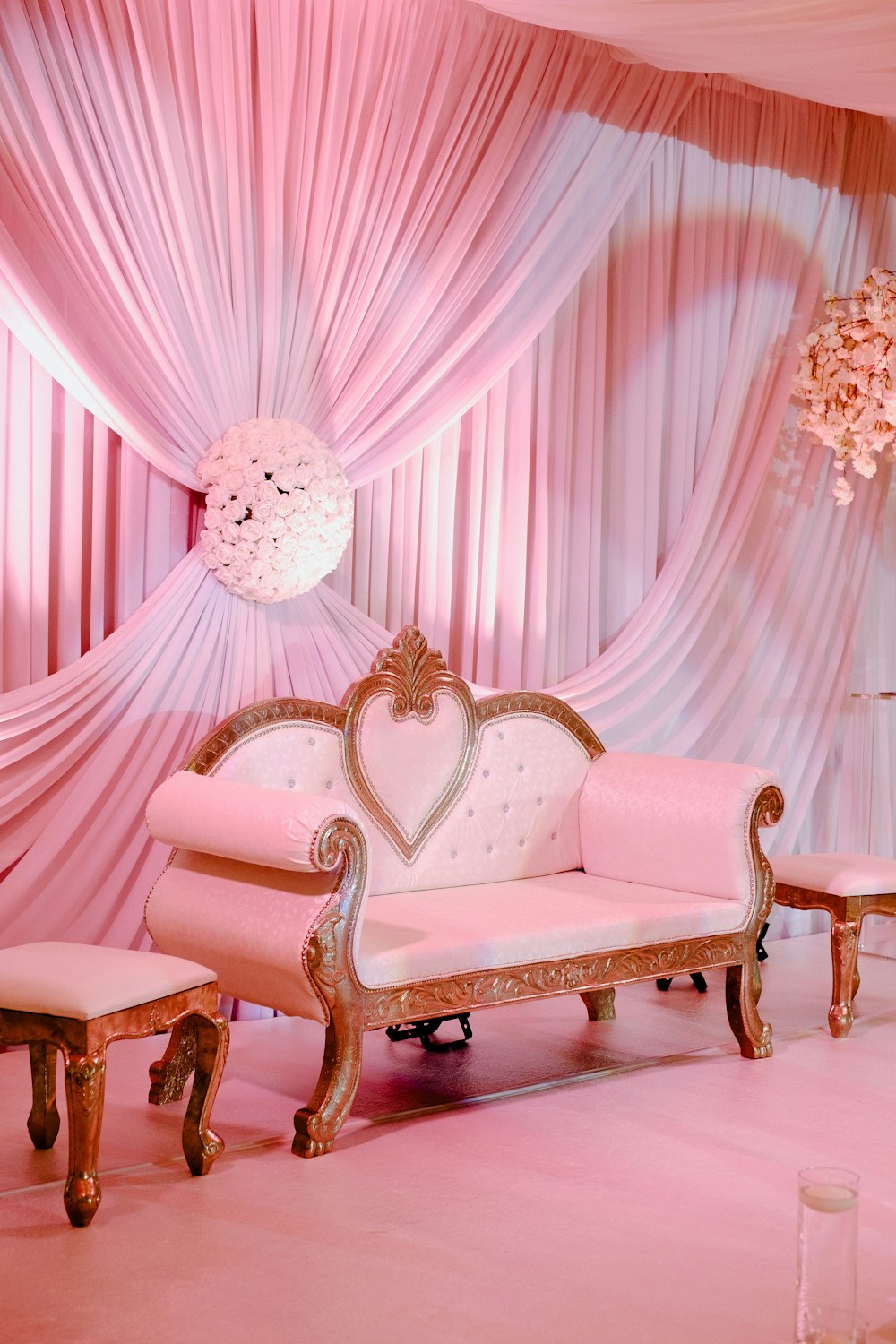 1000+ Wedding Decor Pictures | Download Free Images on Unsplash