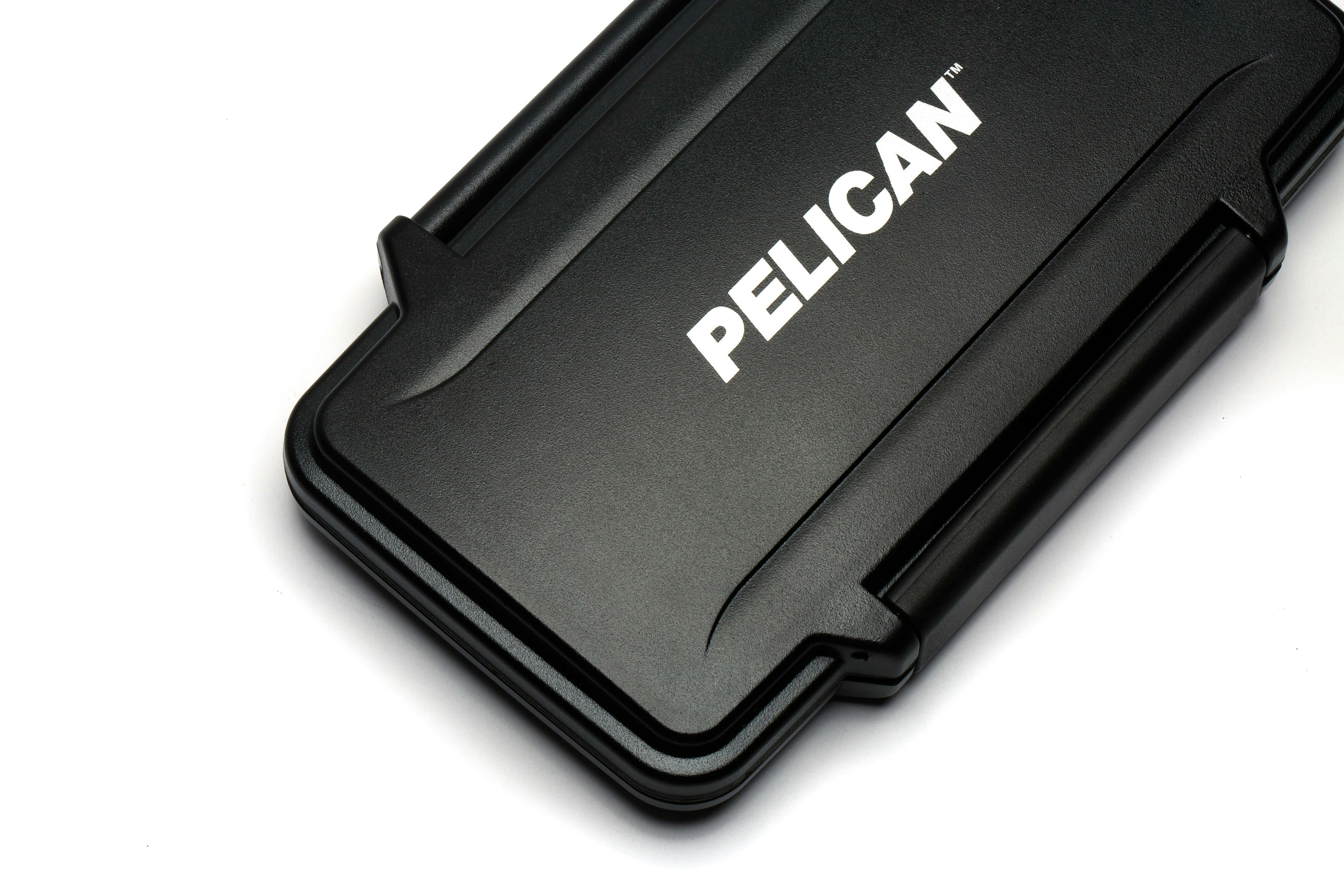 Black and white lenovo laptop photo Free Grey Image on Unsplash