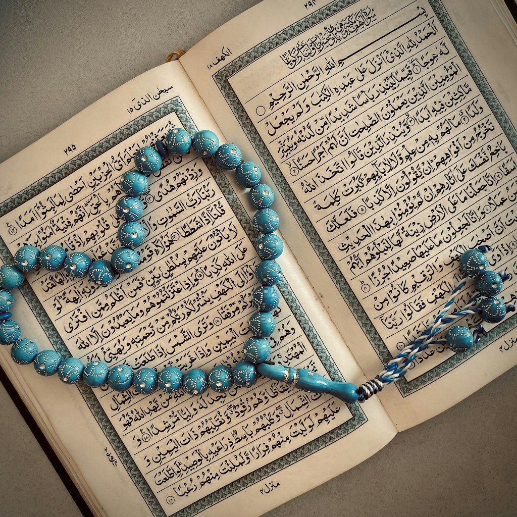 Everyday Lessons From Hadith