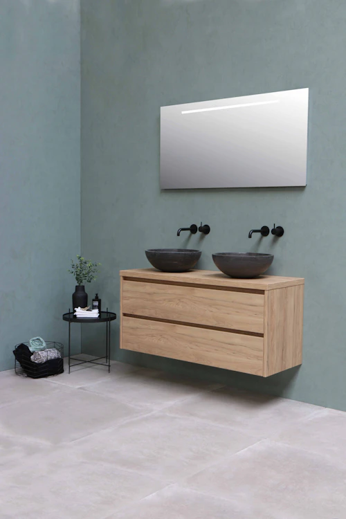 Shower enclosure