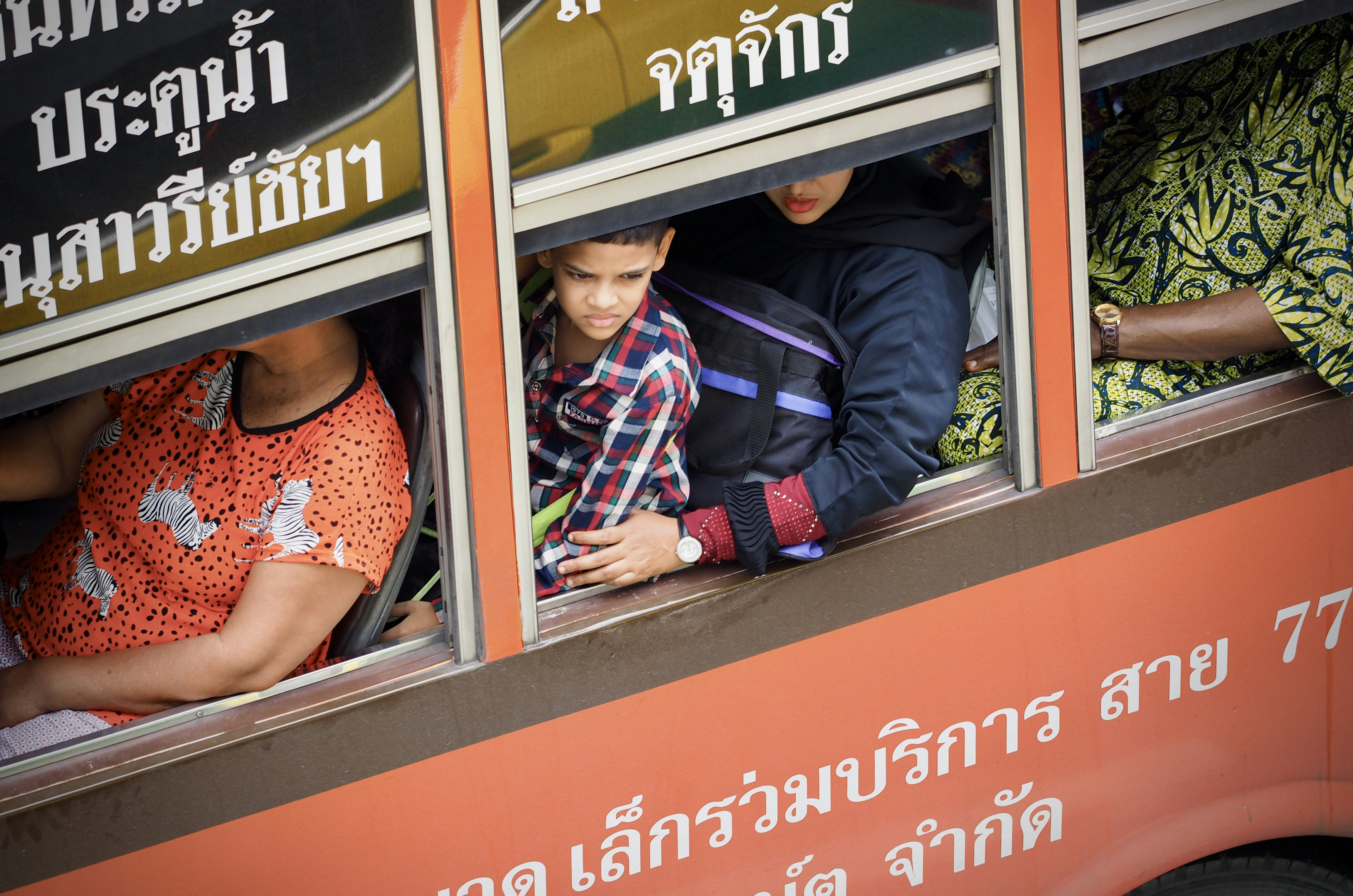 photo-1595518251406-10158af0b158?ixid=M3wxMjA3fDB8MXxzZWFyY2h8OHx8dGhhaSUyMGltbWlncmF0aW9uJTIwbGF3fGVufDB8fHx8MTc2MjM2NTIwNHww\u0026ixlib=rb-4.1.0