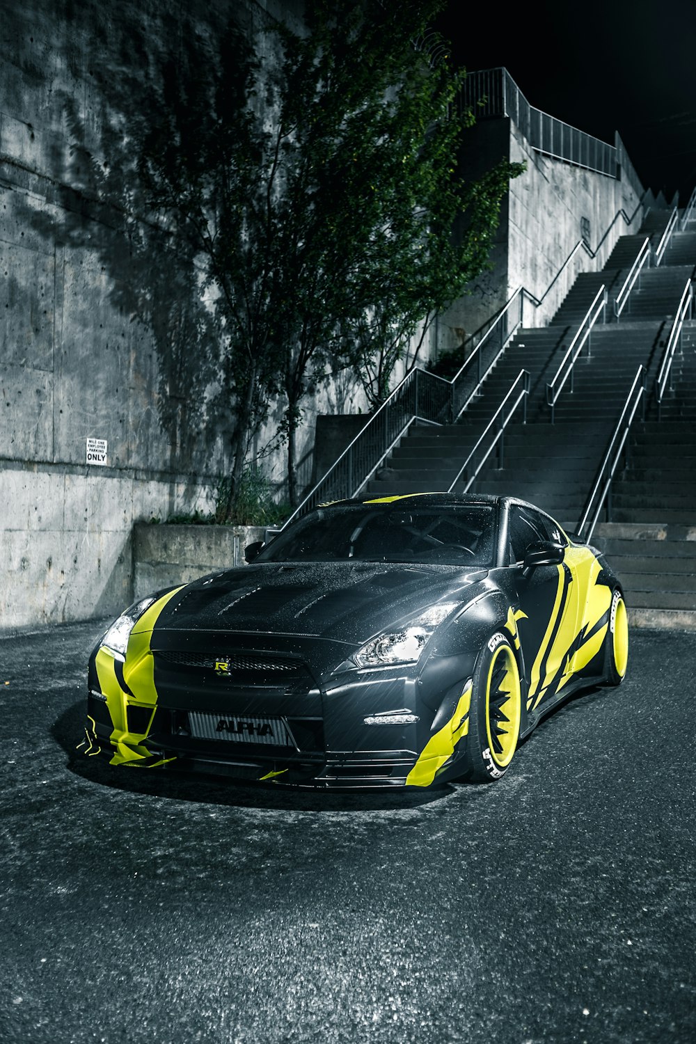 black and yellow lamborghini aventador