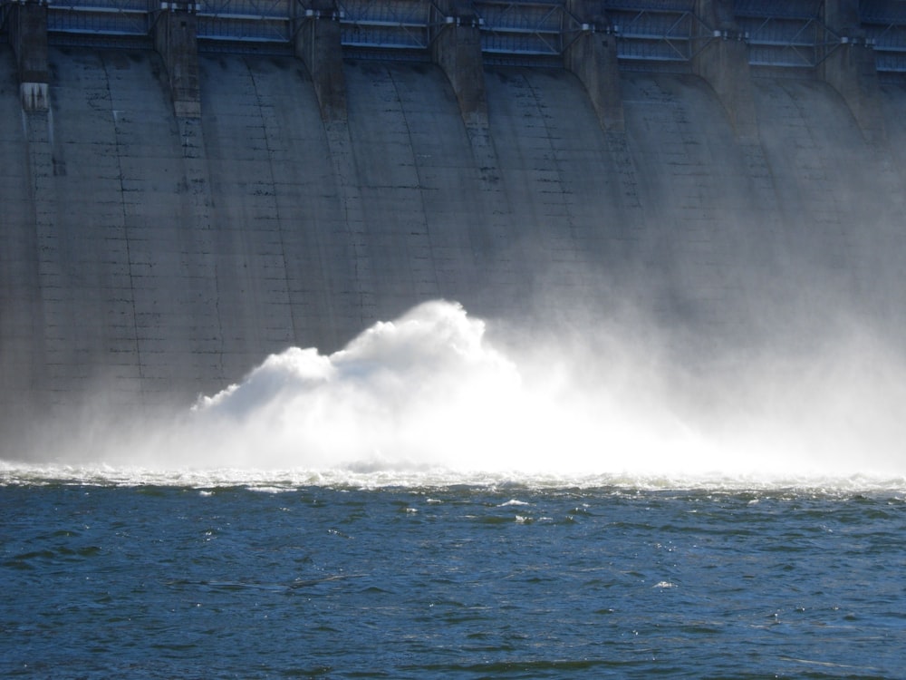 water dam in the middle of the sea