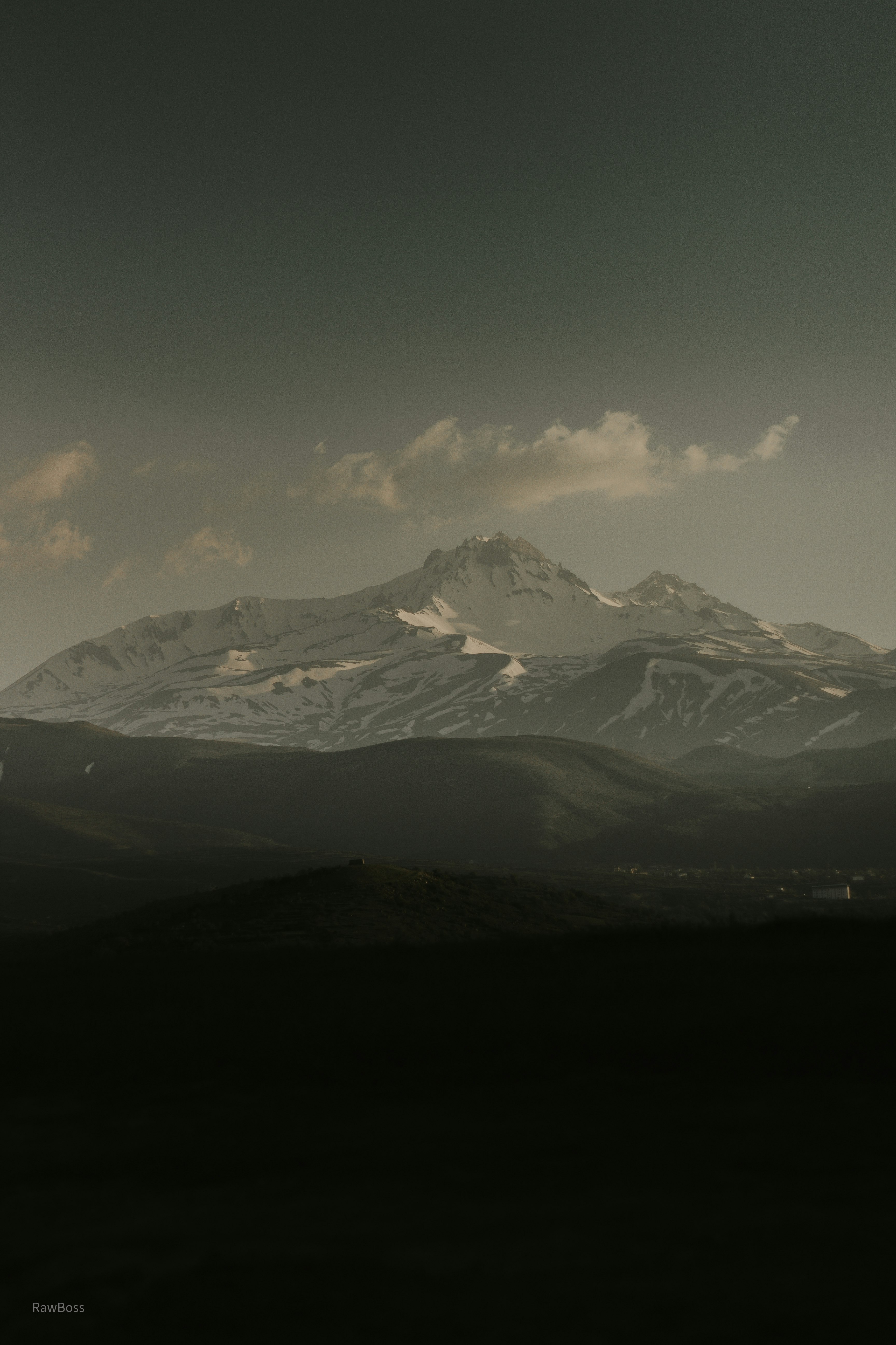 snow covered mountain under blue sky during daytime