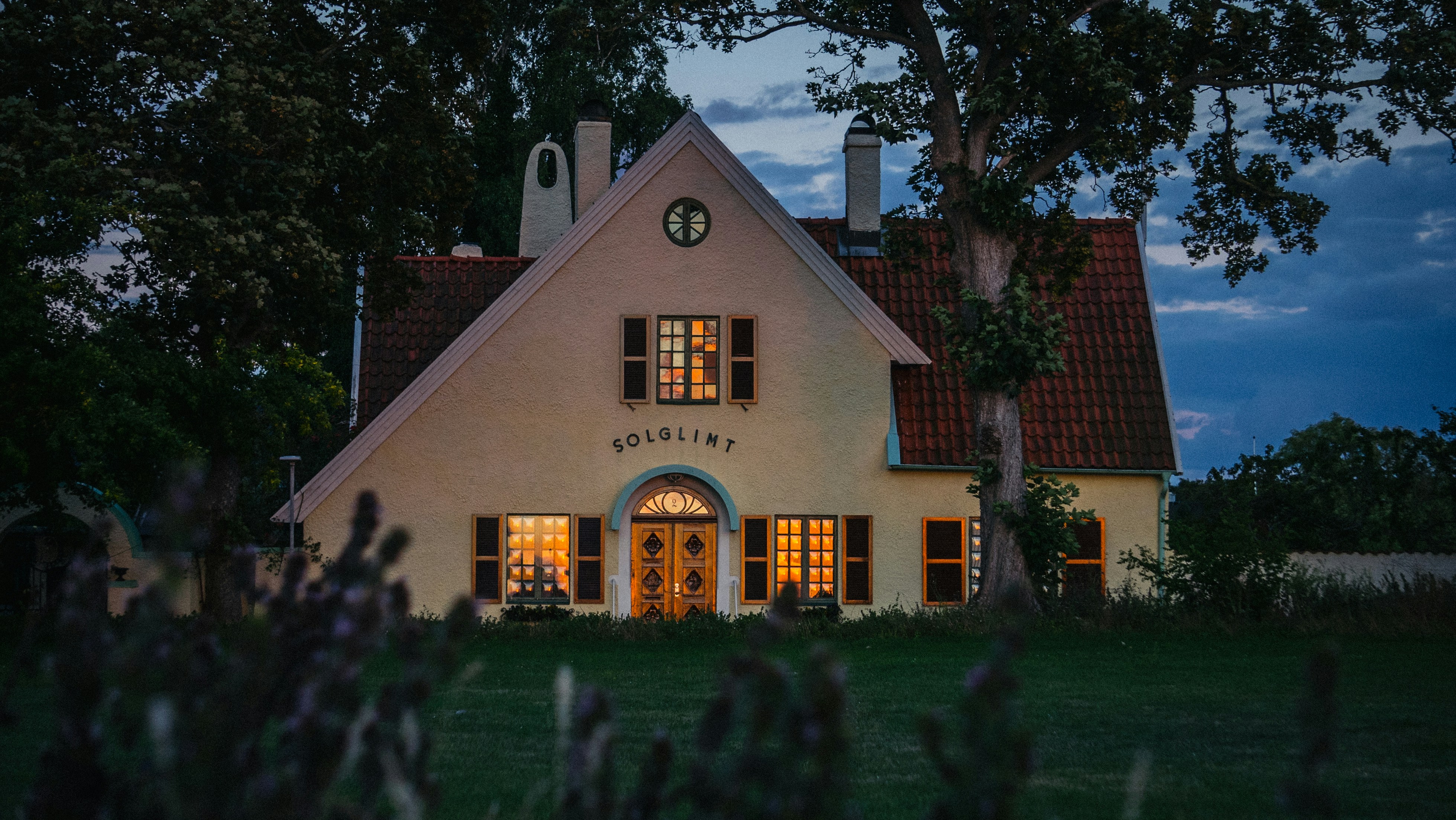 Photo by karljkhedin