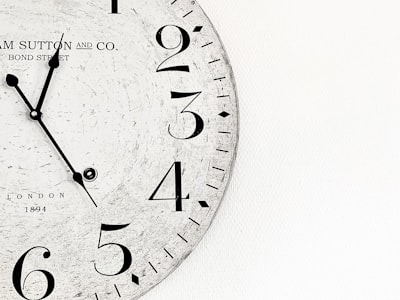 Time Blocking: Enhancing Productivity Through Effective Time Managemen