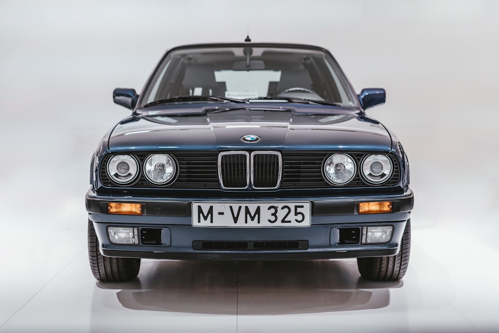 블랙 BMW M 3 쿠페