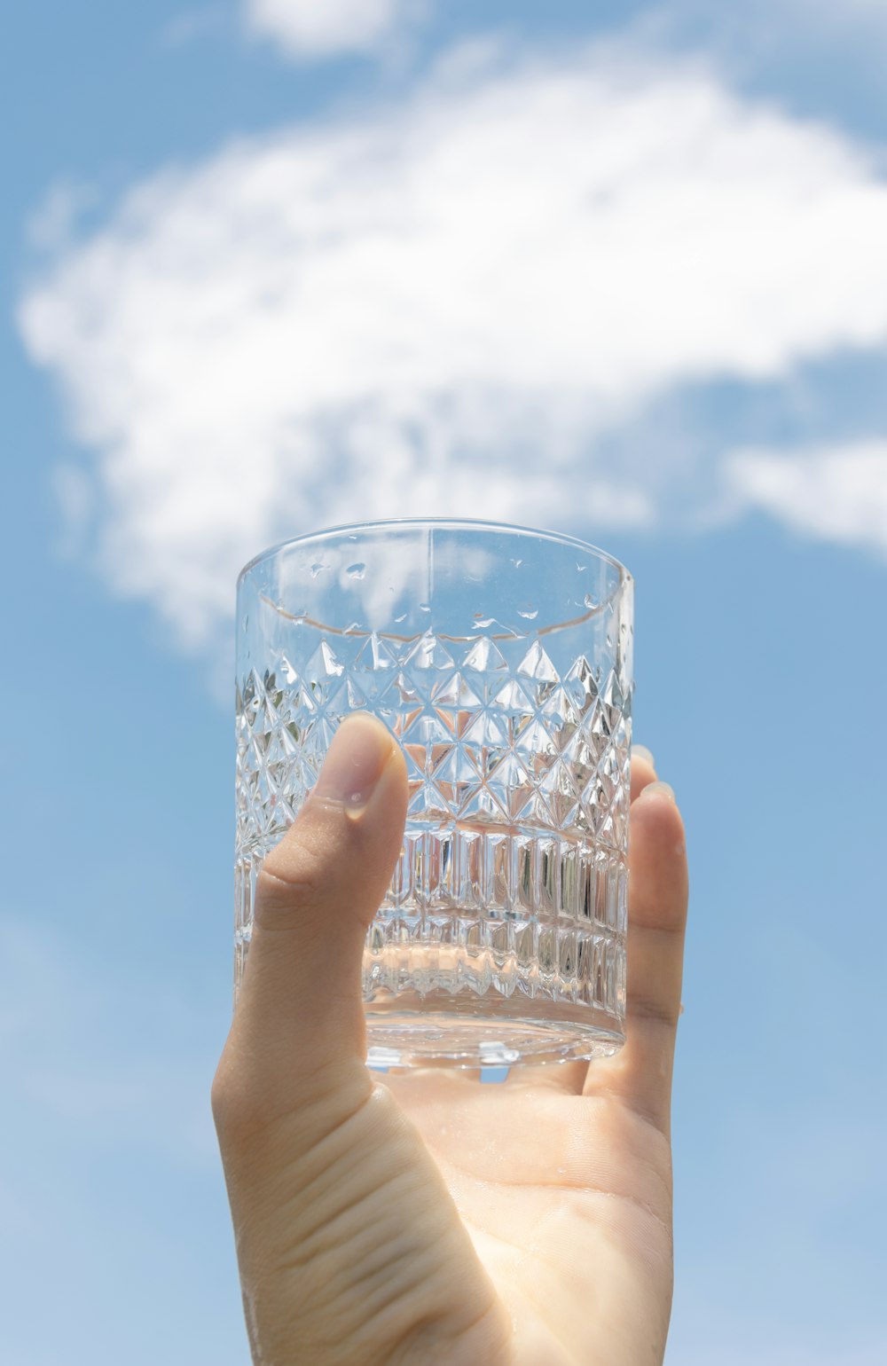 Vaso transparente con agua