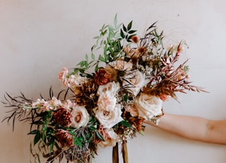 white and pink flower bouquet