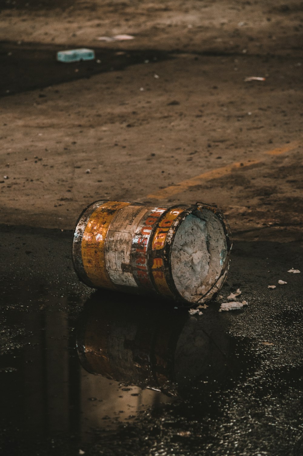 brown and white wooden barrel