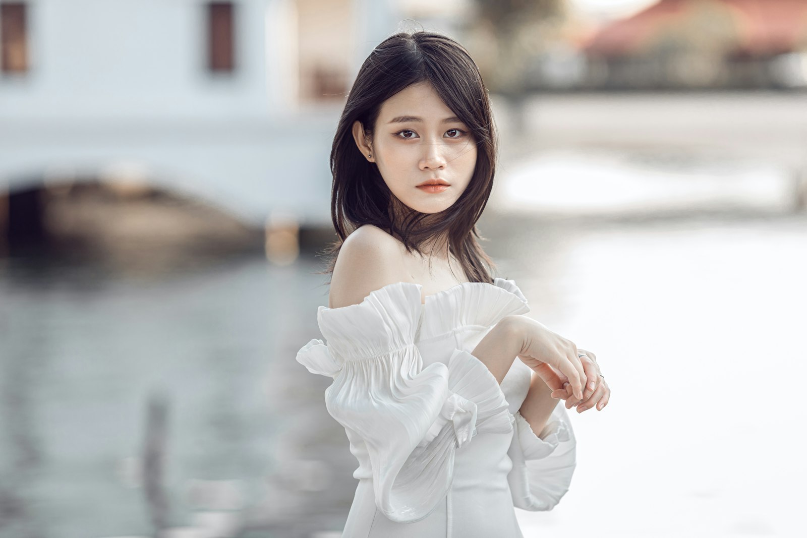 Canon EF 135mm F2L USM sample photo. Woman in white long photography