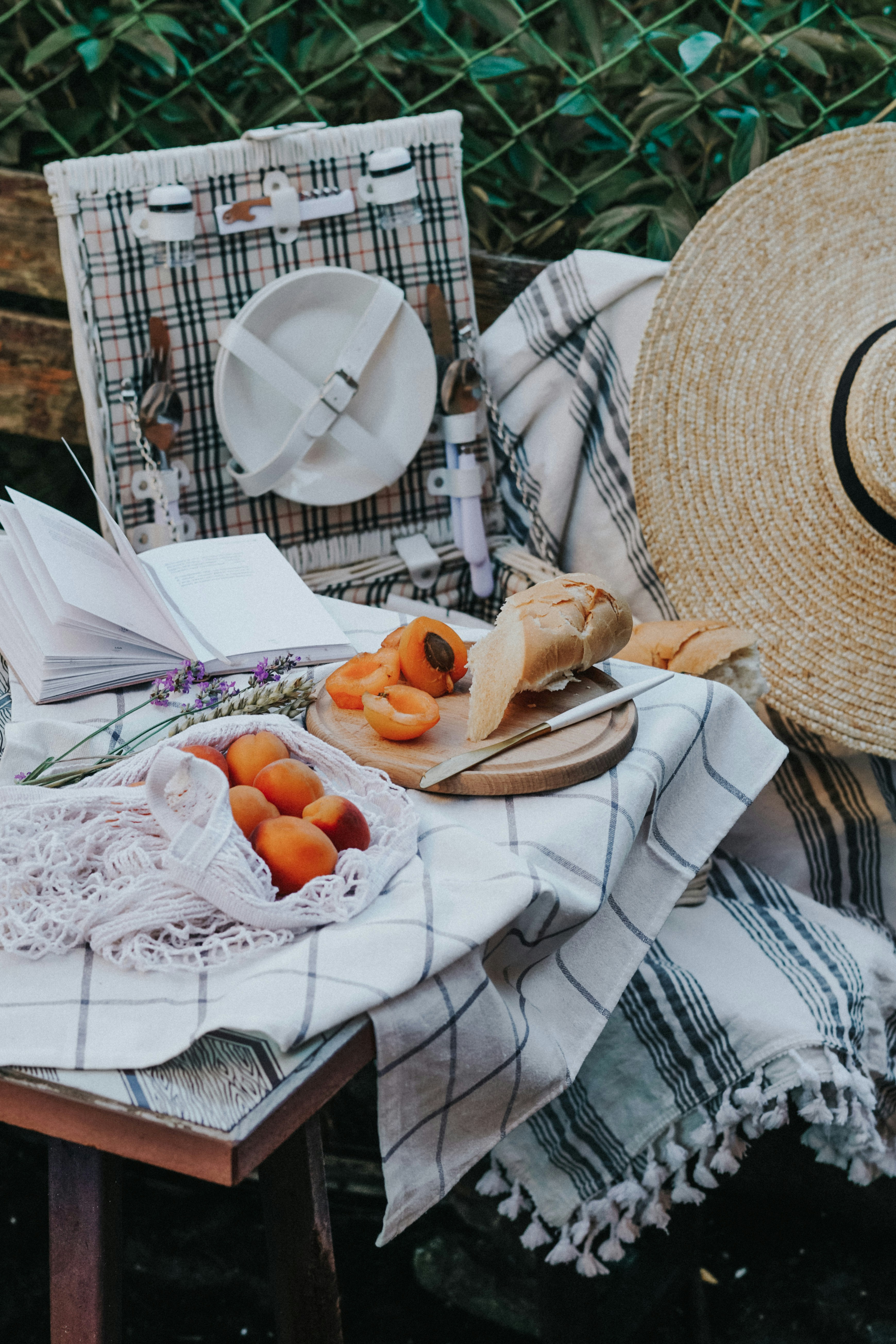 Photo by julie_peretiatko