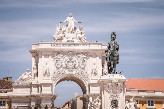 photo of Piazza del commercio Landmark near Lissabon