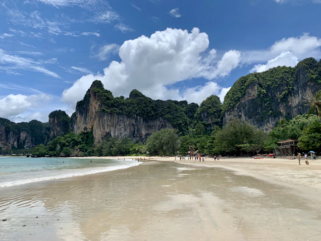 3-Day Krabi Family Itinerary: Kid-Friendly & Relaxed
