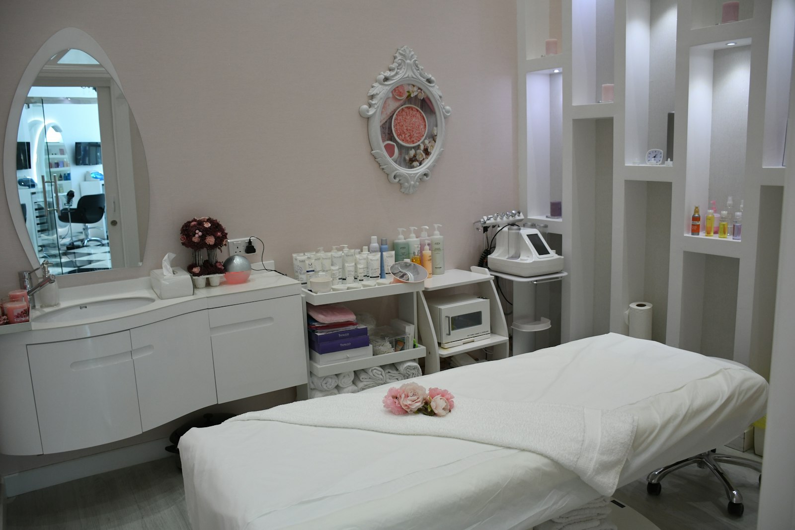Luxe Lash Bar photo