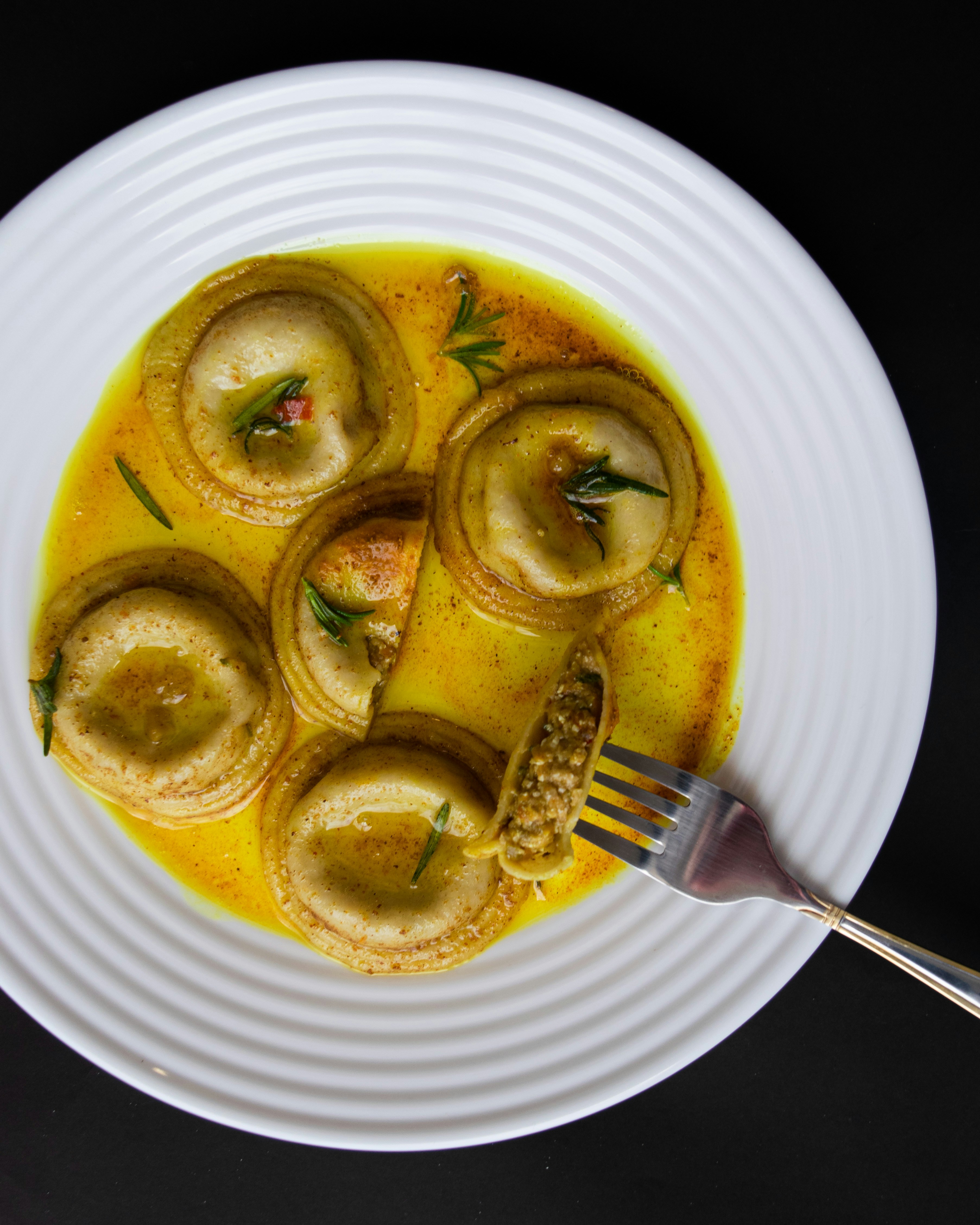 Food Connectz: Delicious Homemade Ravioli with Garden Fresh Tomatoes