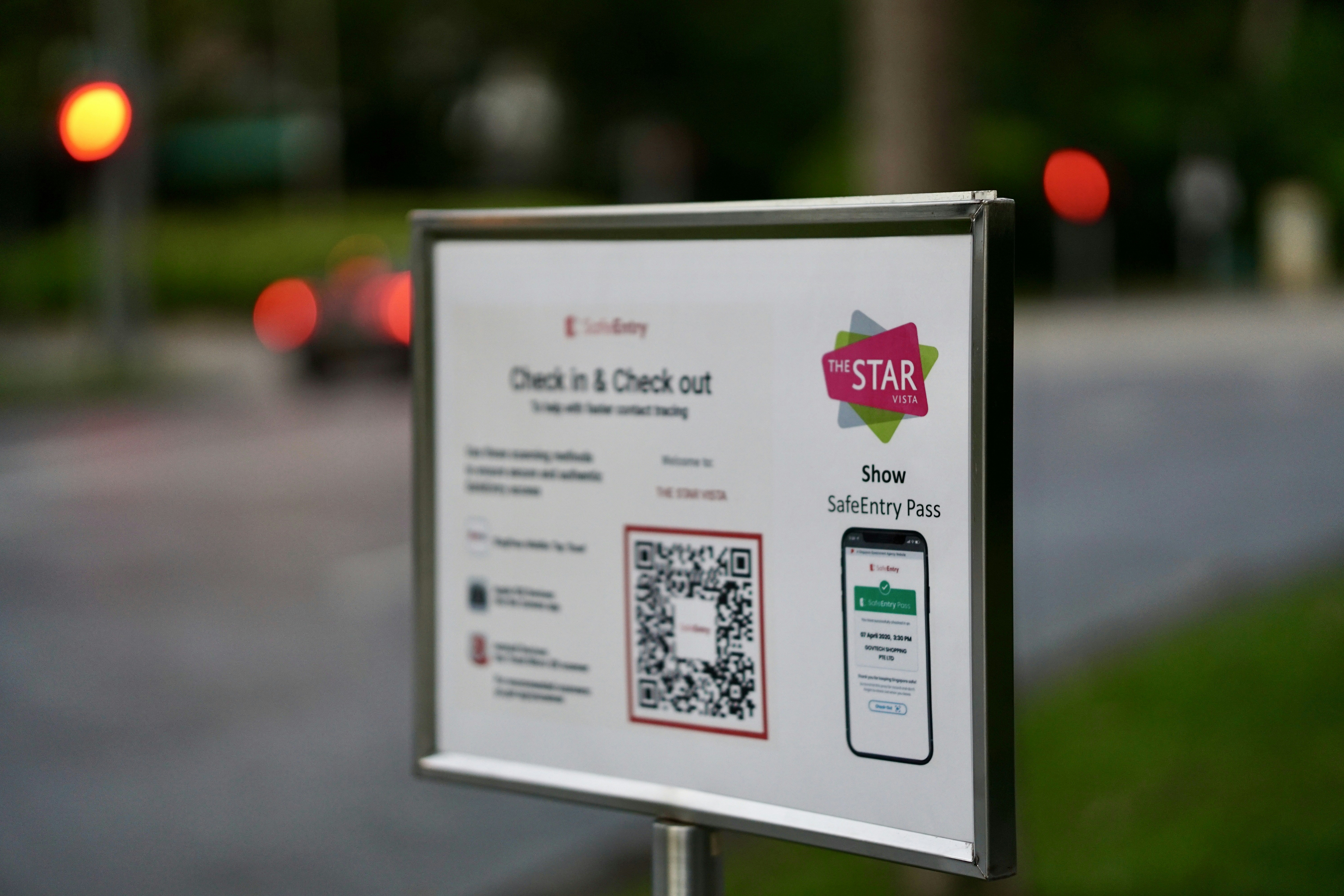 Código QR para verificar certificación RETIE en línea