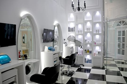 Salon