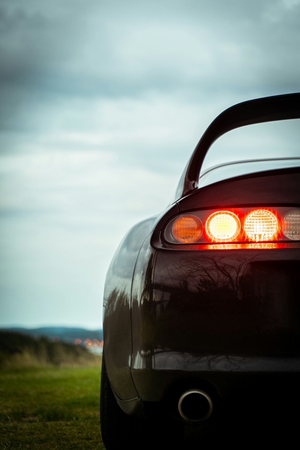 black car with orange light