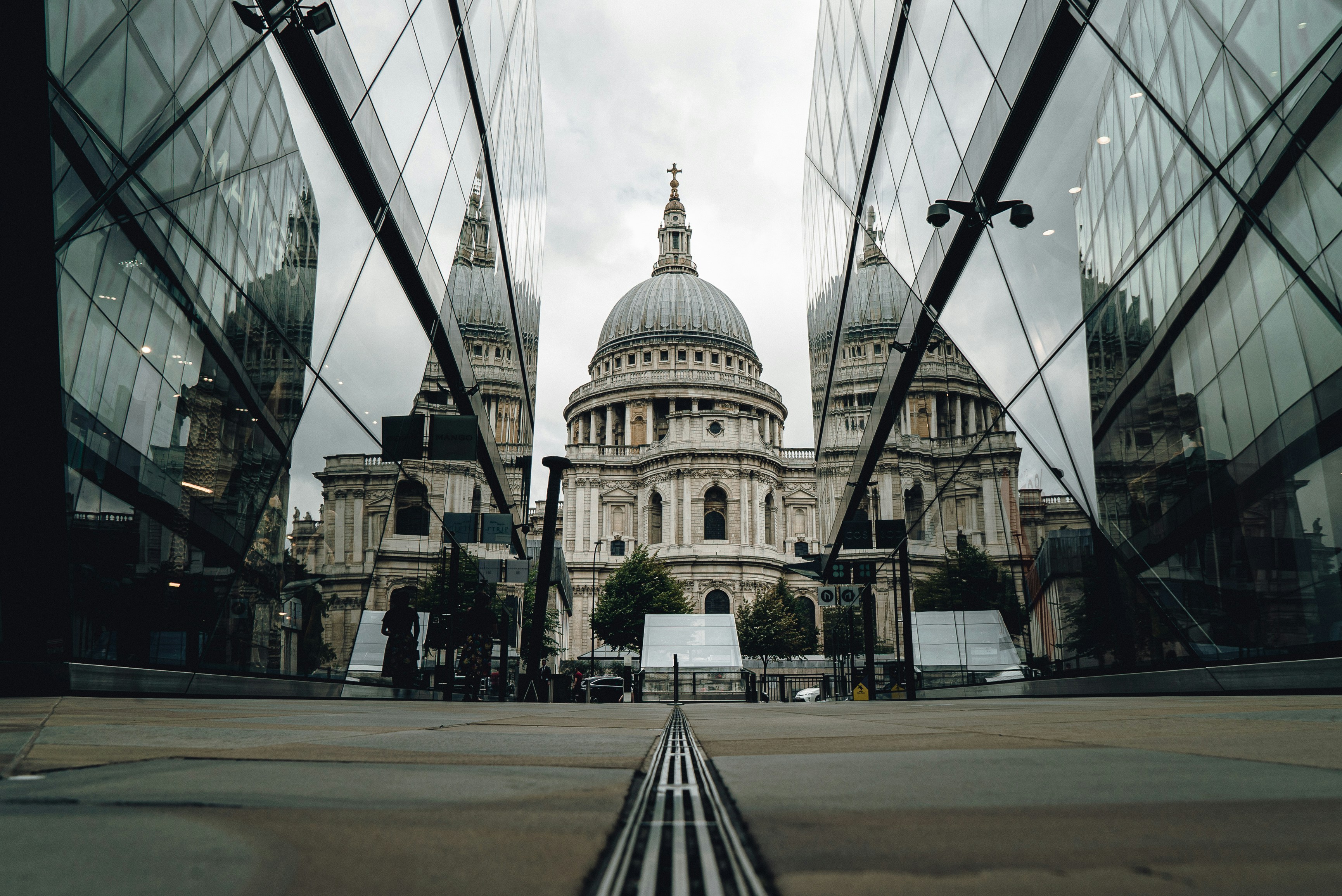 St. Paul's Cathedral in London, UK